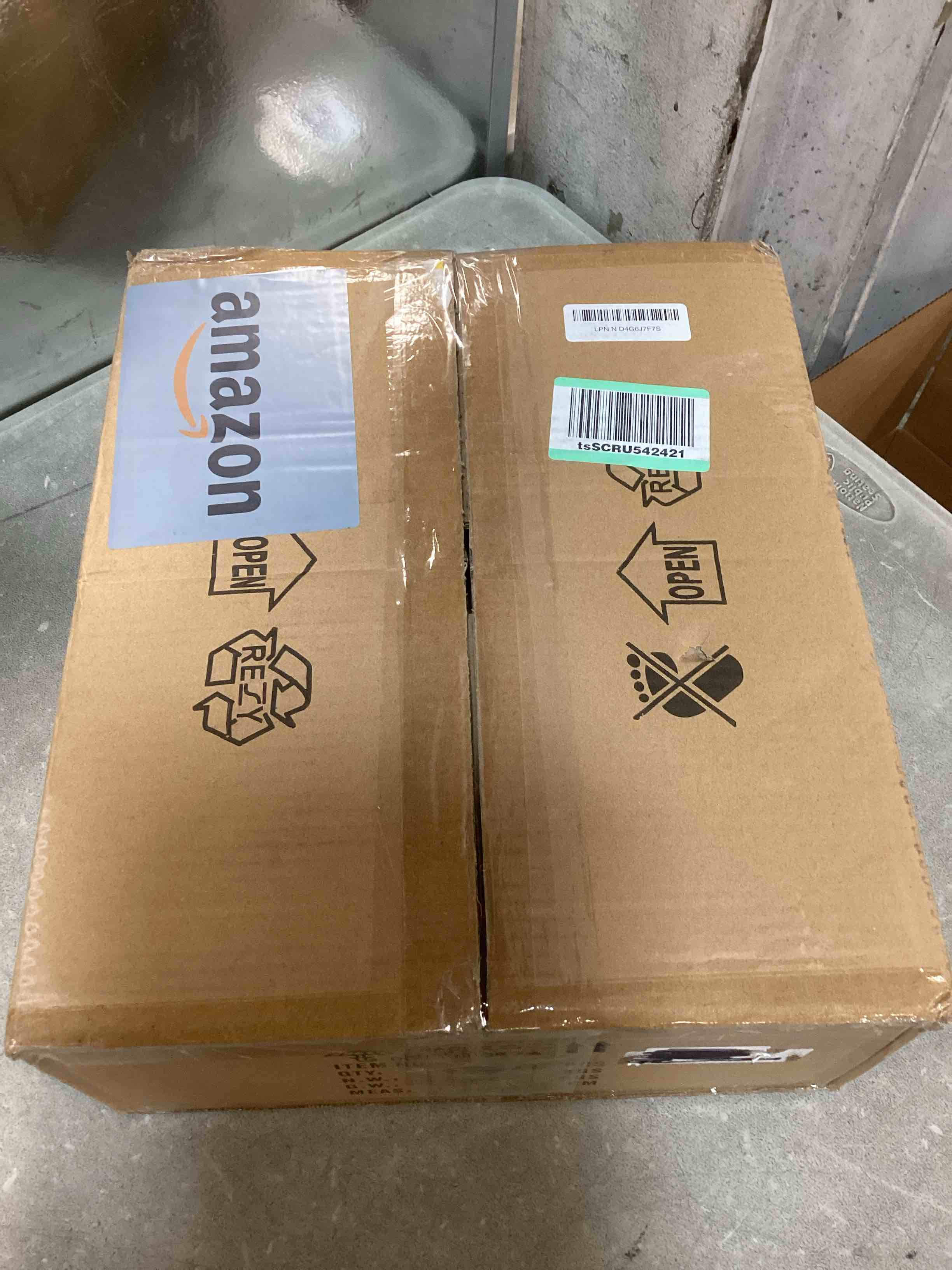https://s3.amazonaws.com/lotting-images-prod/bidfta/PPE0368543_1728514299435.jpeg