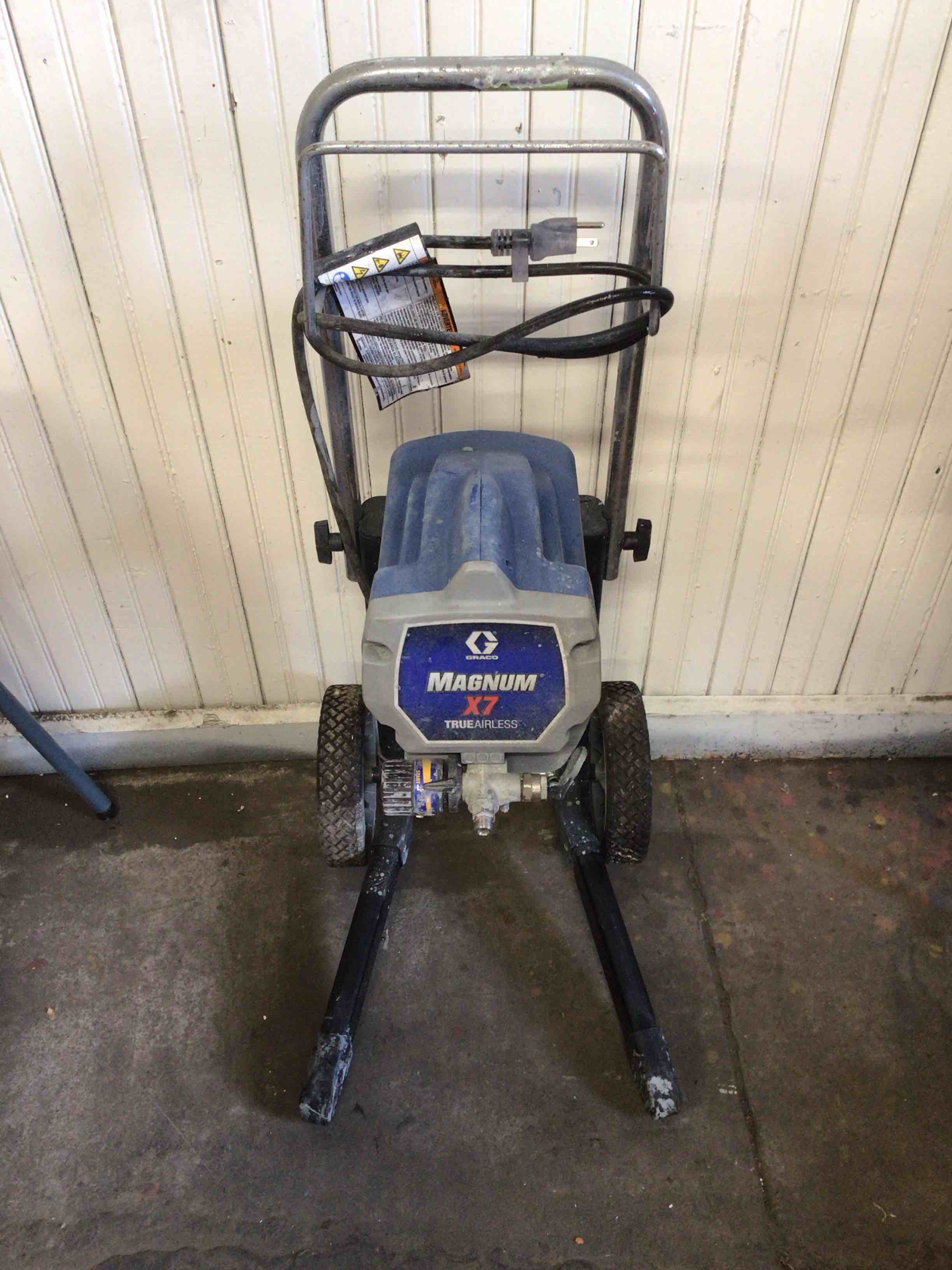 Grace Magnum X7 Airless Paint Sprayer 