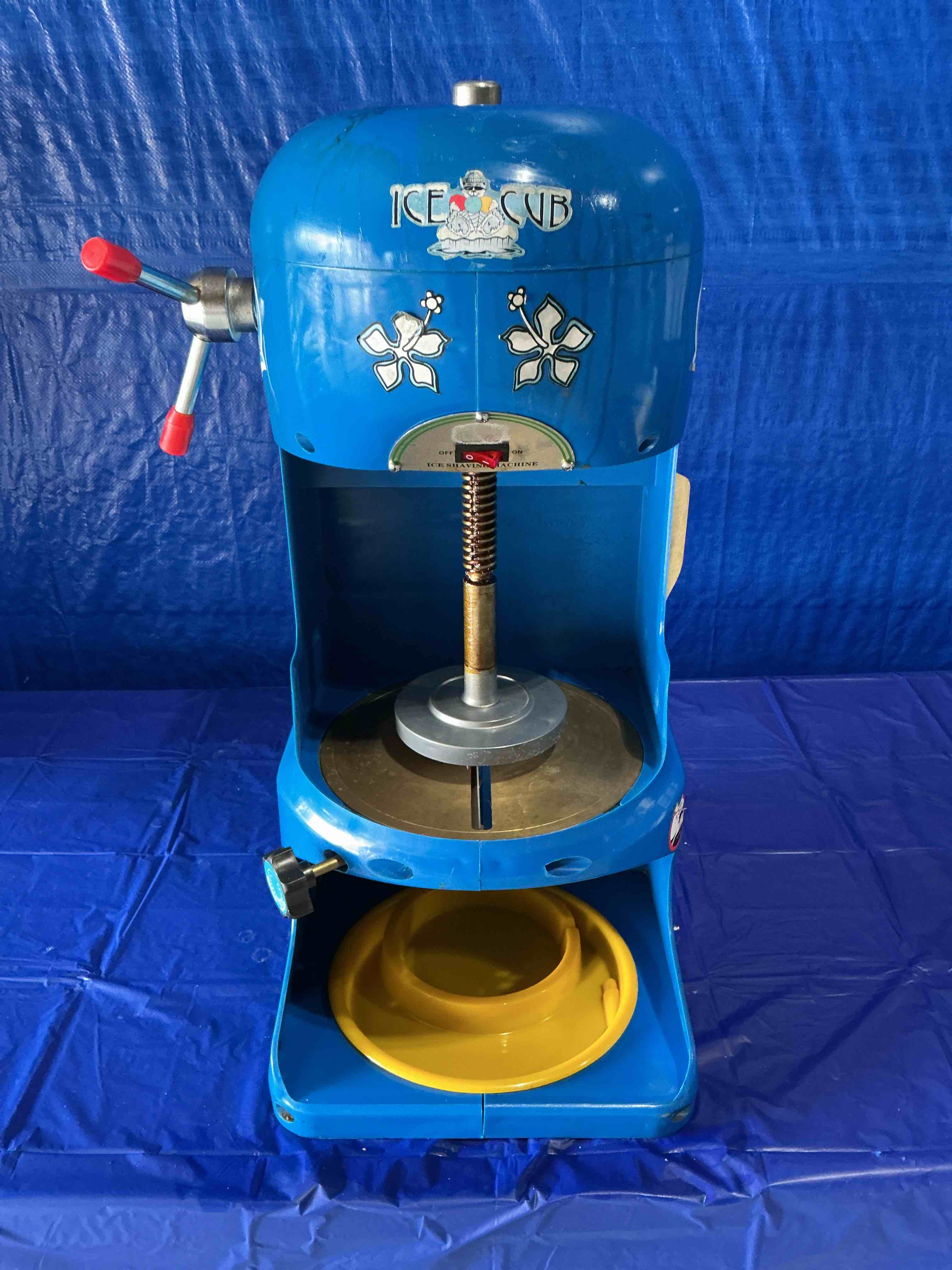 Great Northern Ice Cub Shaved Ice Machine 