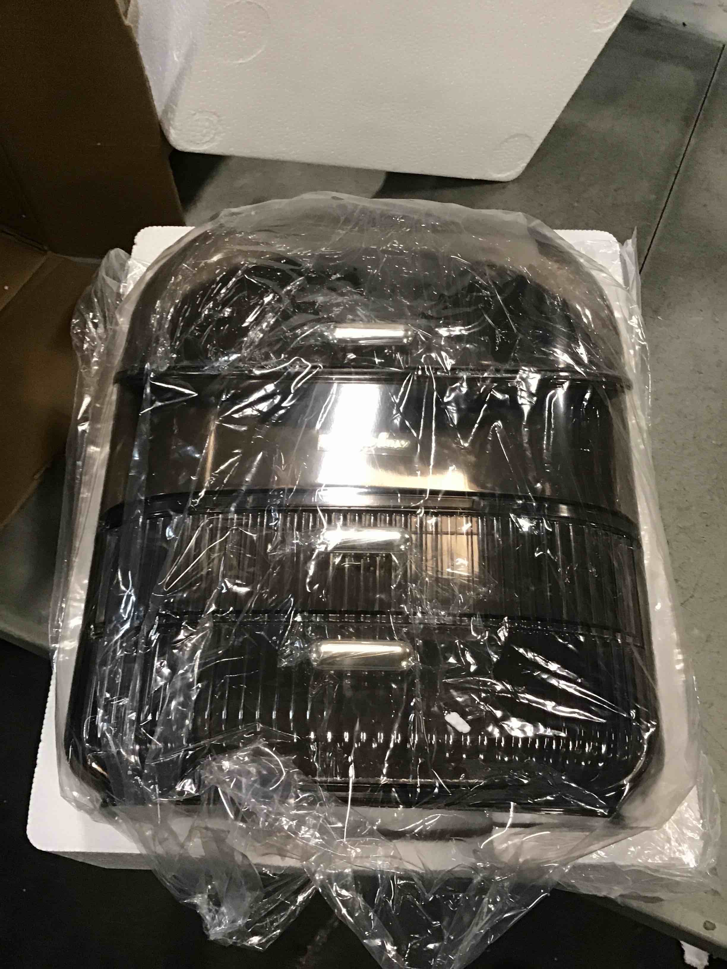 https://s3.amazonaws.com/lotting-images-prod/bidfta/PPE0375496_1727914239712.jpeg