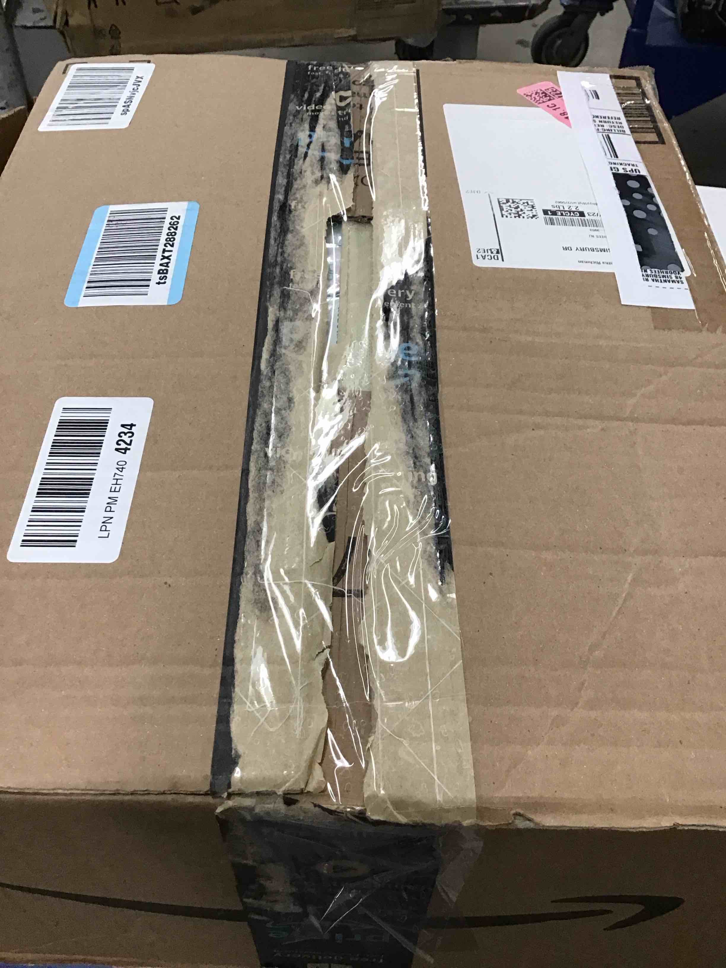 https://s3.amazonaws.com/lotting-images-prod/bidfta/PPE0377282_1757681679035.jpeg