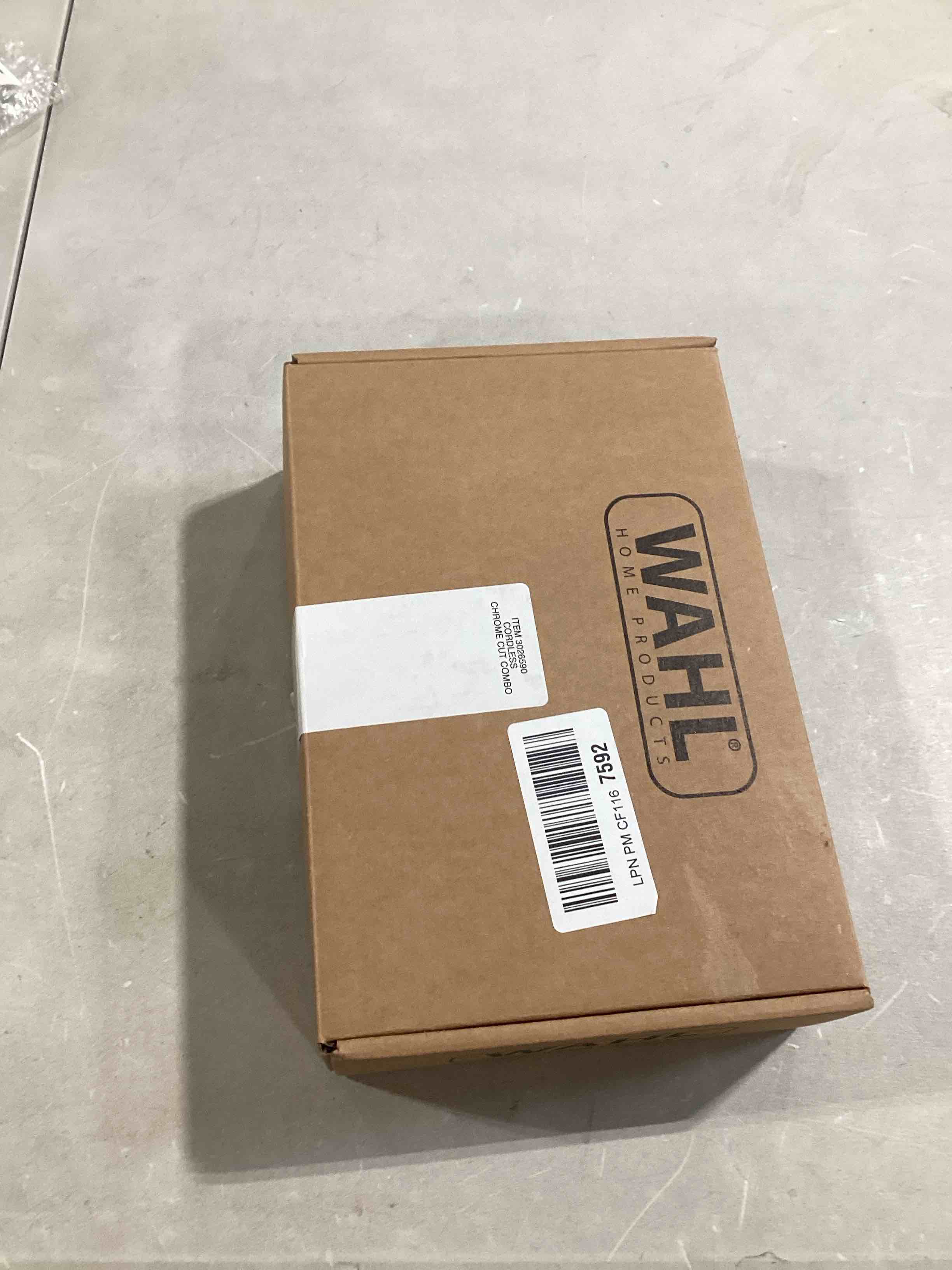https://s3.amazonaws.com/lotting-images-prod/bidfta/PPE0378300_1733413424329.jpeg