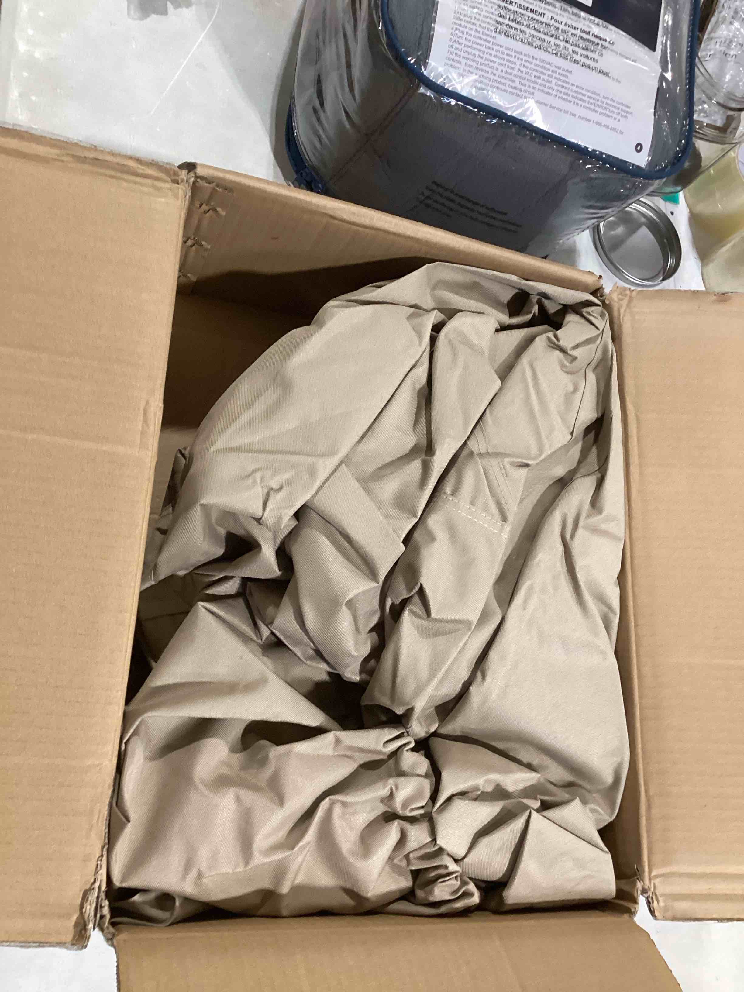 https://s3.amazonaws.com/lotting-images-prod/bidfta/PPE0378615_1733242470119.jpeg