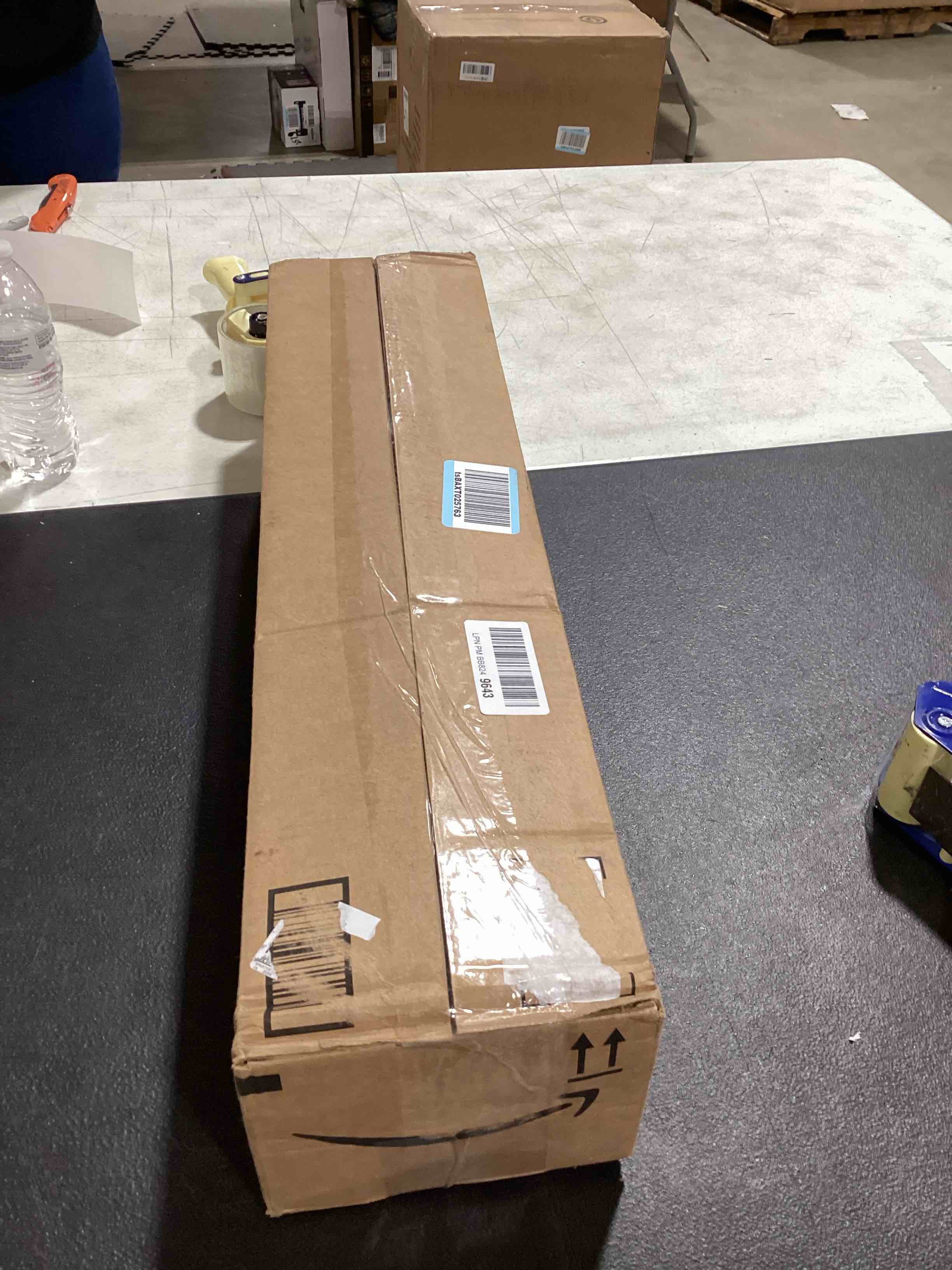 https://s3.amazonaws.com/lotting-images-prod/bidfta/PPE0380348_1731936288110.jpeg