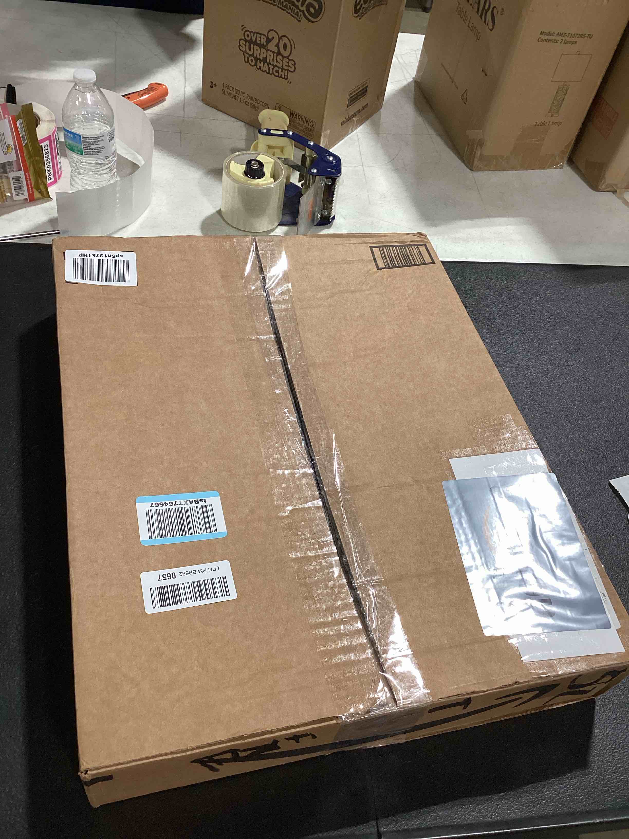 https://s3.amazonaws.com/lotting-images-prod/bidfta/PPE0380356_1731934428175.jpeg