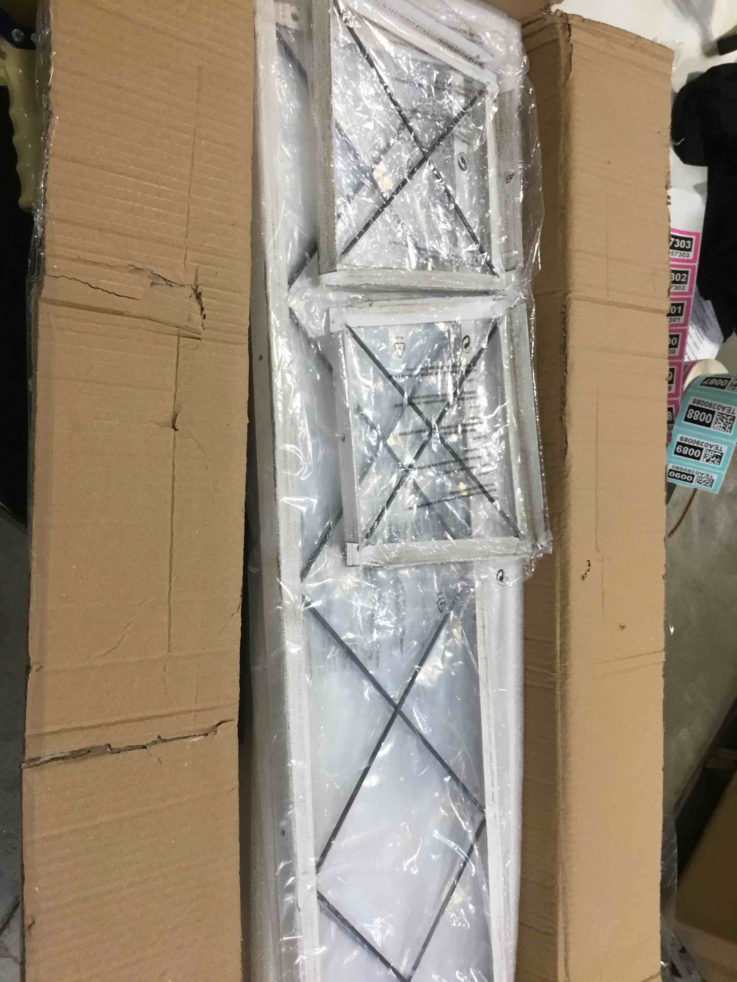 https://s3.amazonaws.com/lotting-images-prod/bidfta/PPE0380852_1730822105023.jpeg