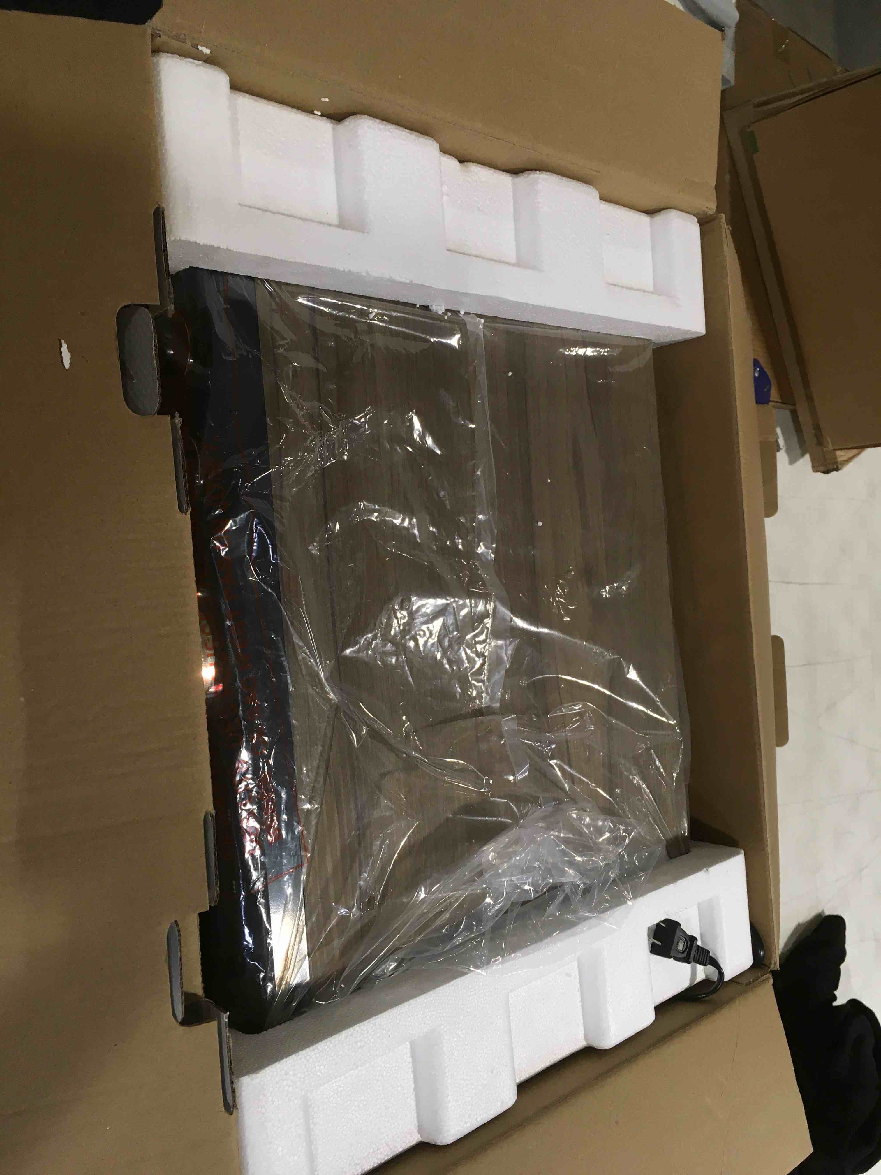 https://s3.amazonaws.com/lotting-images-prod/bidfta/PPE0380864_1730816385567.jpeg