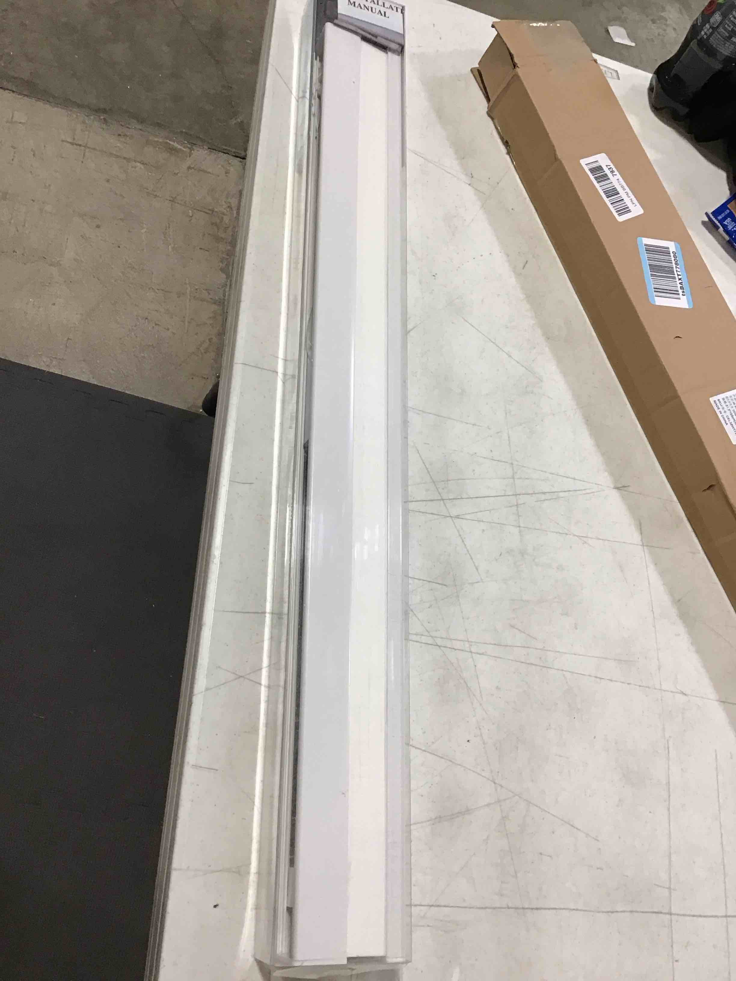 https://s3.amazonaws.com/lotting-images-prod/bidfta/PPE0380914_1730737567828.jpeg
