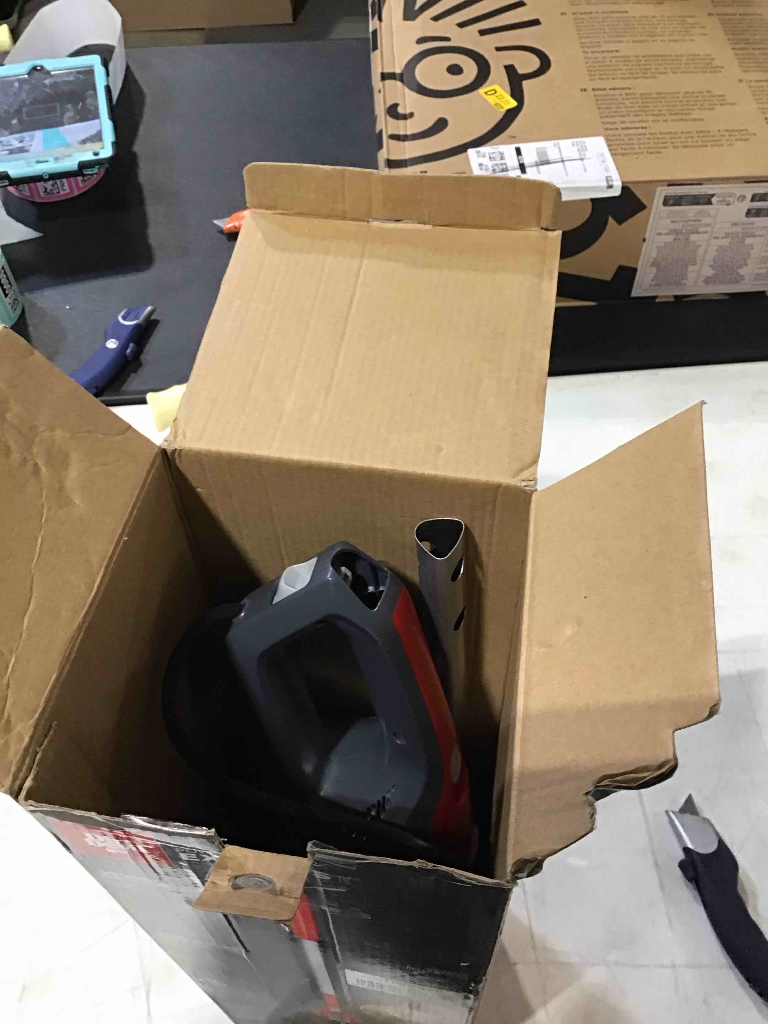 https://s3.amazonaws.com/lotting-images-prod/bidfta/PPE0380915_1730737027148.jpeg