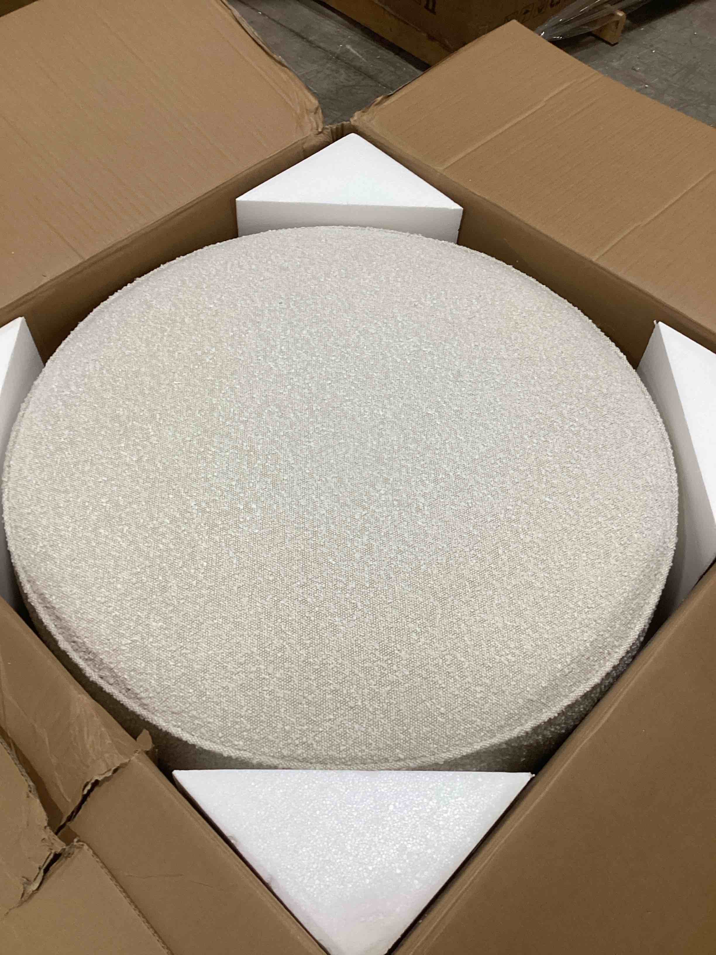 https://s3.amazonaws.com/lotting-images-prod/bidfta/PPE0382115_1738936167250.jpeg
