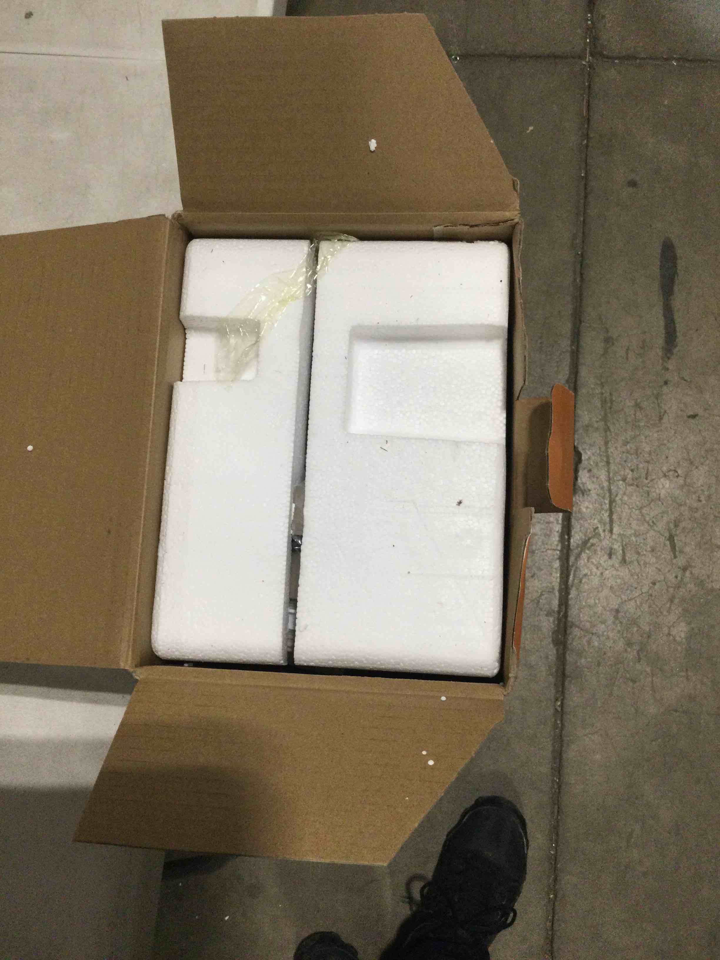 https://s3.amazonaws.com/lotting-images-prod/bidfta/PPE0382911_1736186467654.jpeg