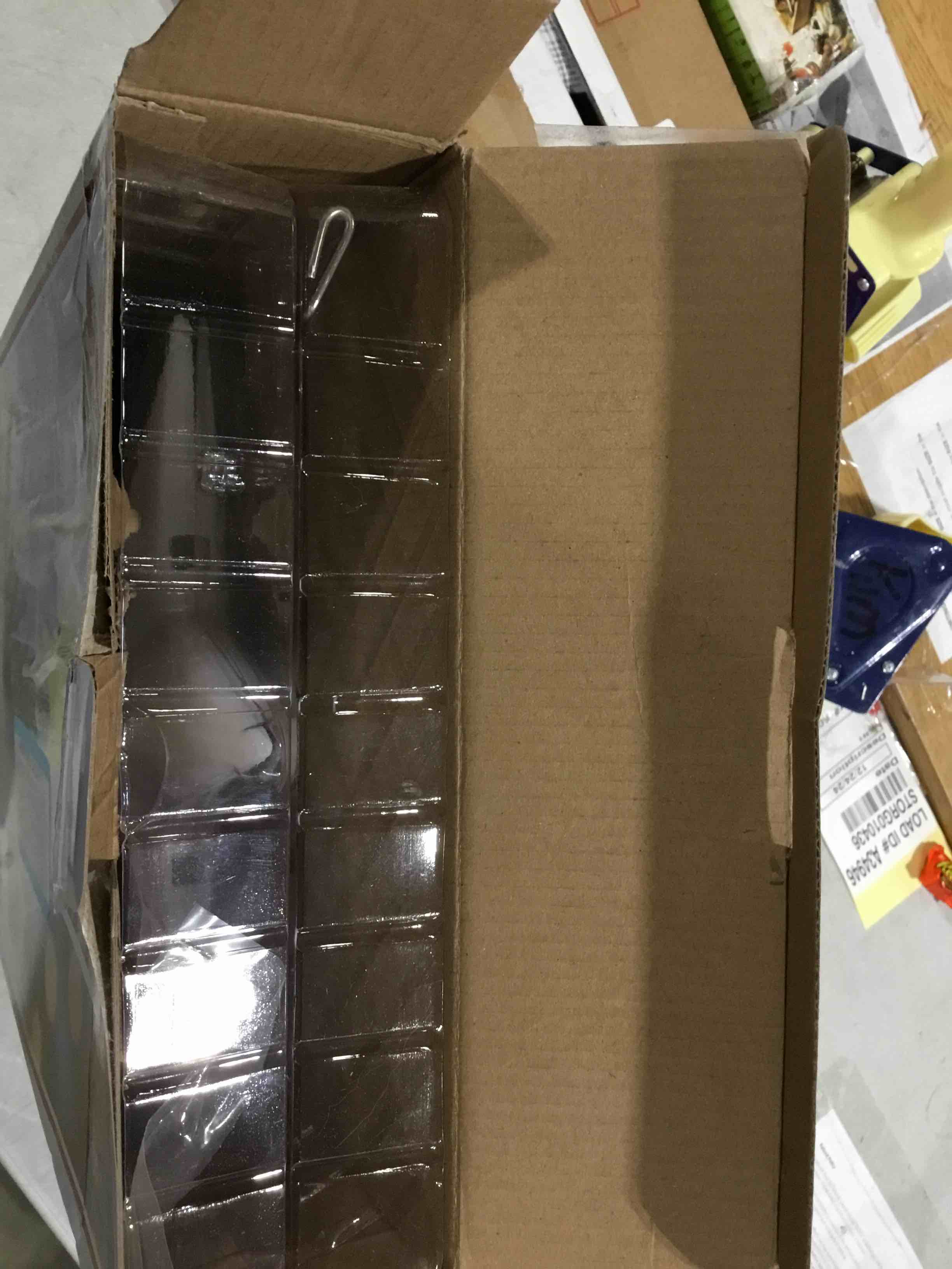 https://s3.amazonaws.com/lotting-images-prod/bidfta/PPE0383672_1735239186162.jpeg