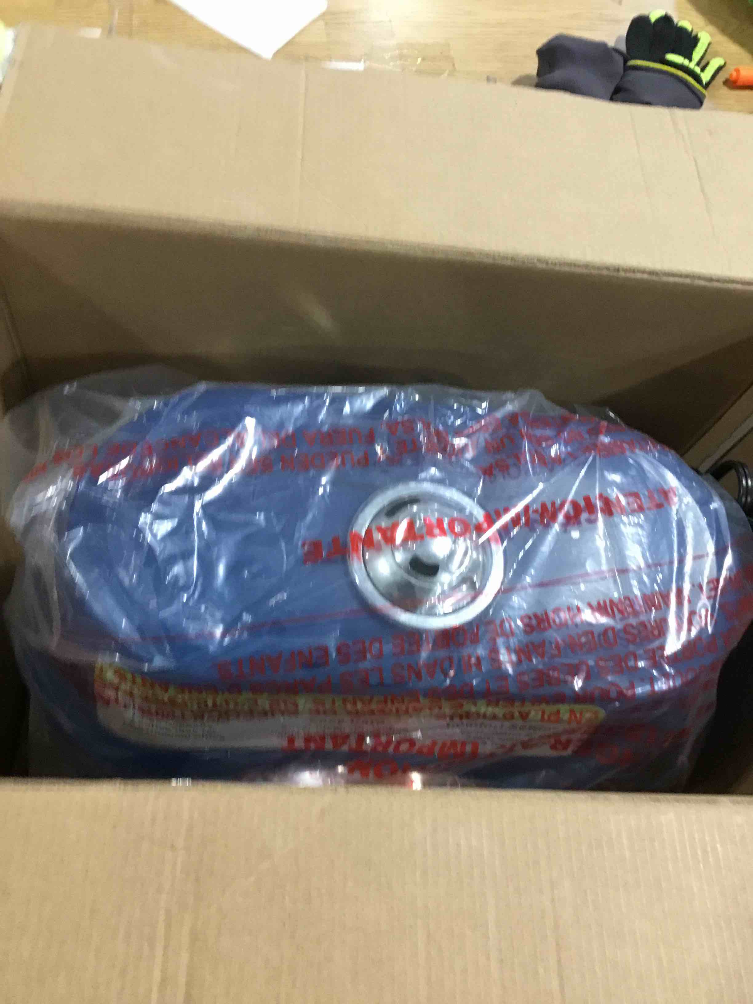 https://s3.amazonaws.com/lotting-images-prod/bidfta/PPE0383675_1735238879701.jpeg