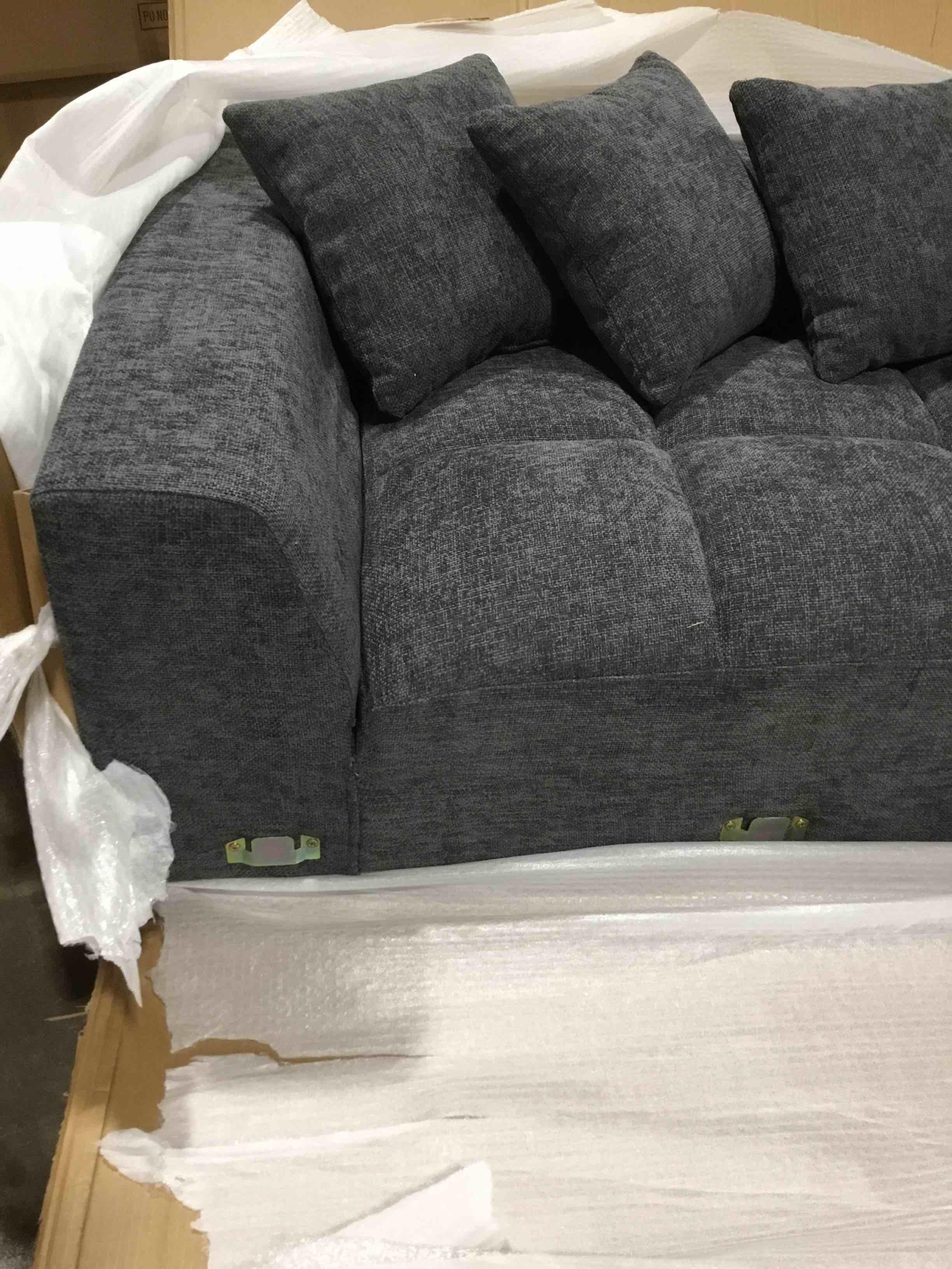 https://s3.amazonaws.com/lotting-images-prod/bidfta/PPE0384297_1732288663082.jpeg