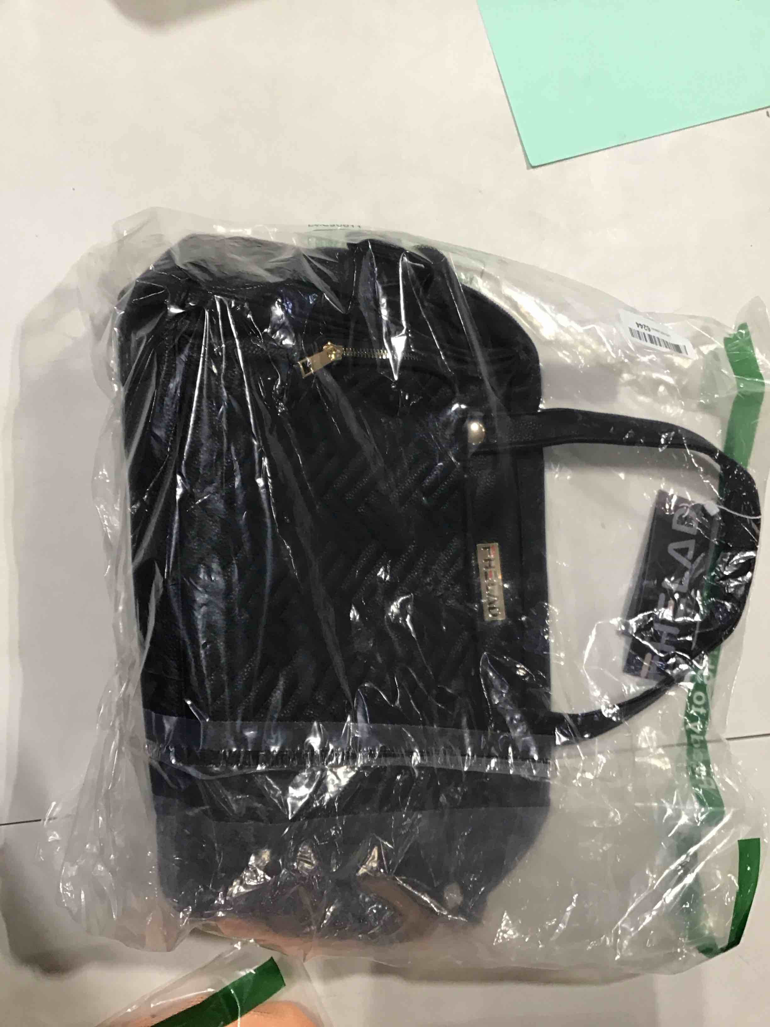 https://s3.amazonaws.com/lotting-images-prod/bidfta/PPE0385018_1731439000093.jpeg