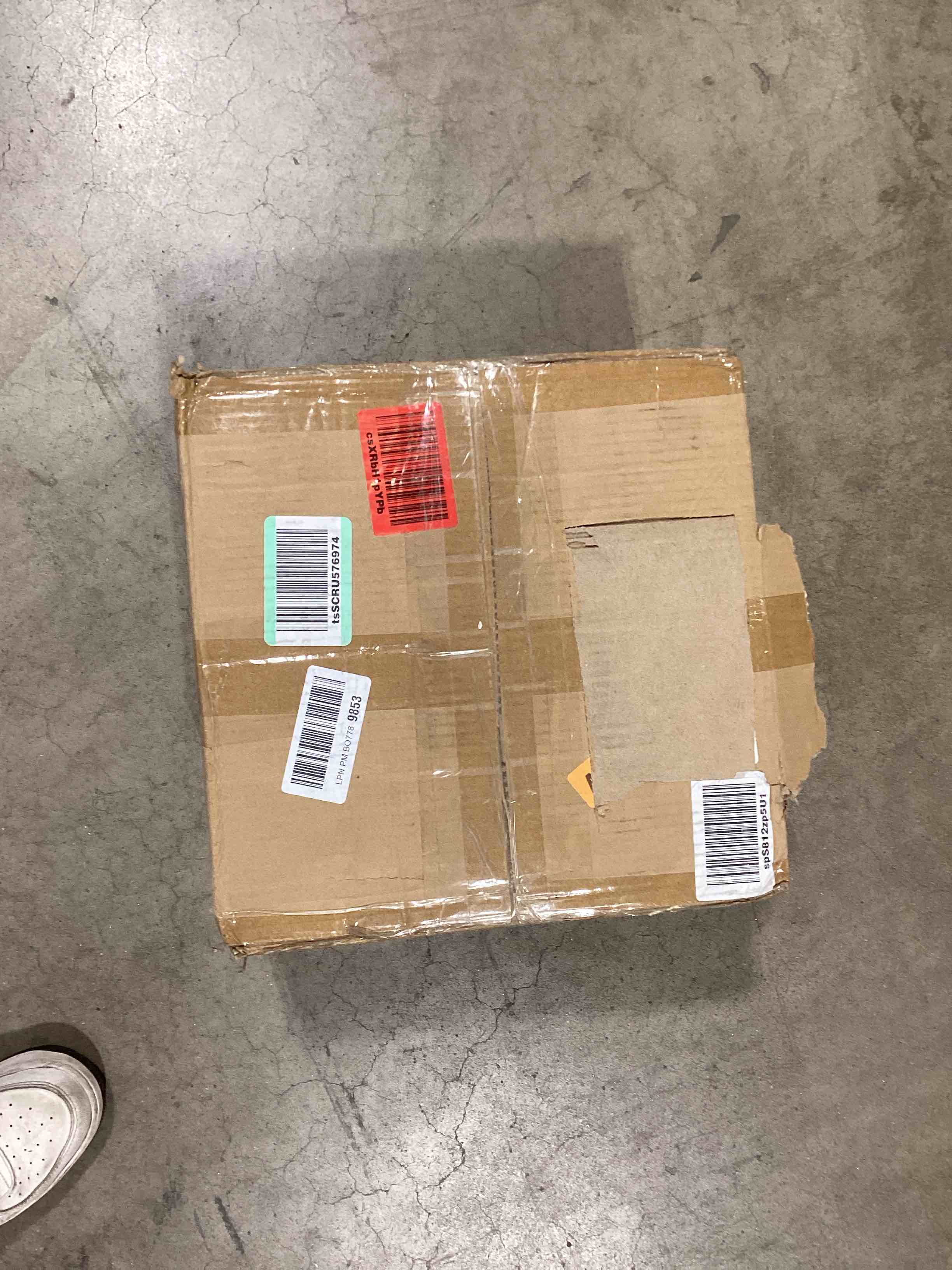 https://s3.amazonaws.com/lotting-images-prod/bidfta/PPE0385237_1730833996200.jpeg