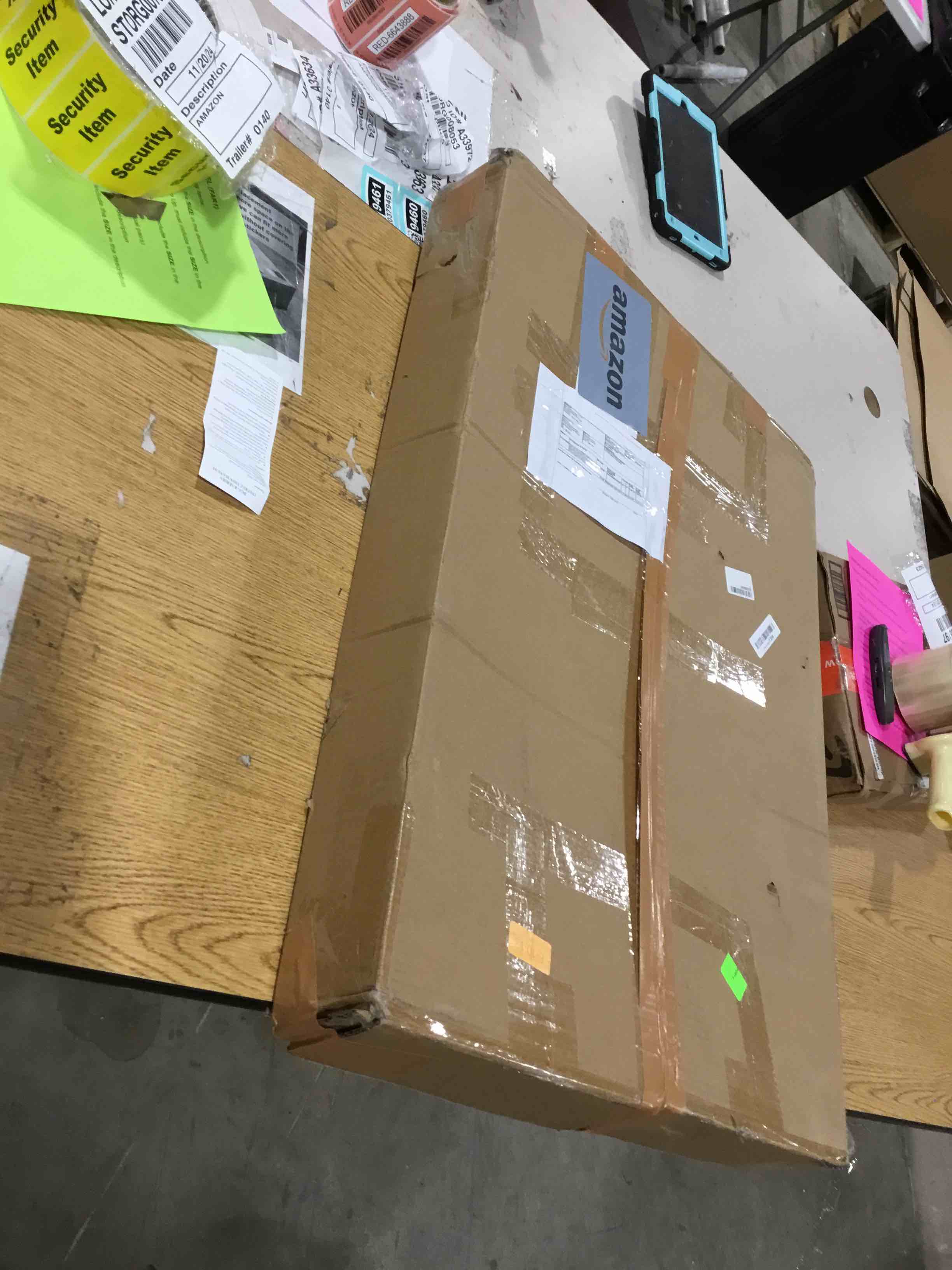 https://s3.amazonaws.com/lotting-images-prod/bidfta/PPE0386384_1732288471825.jpeg