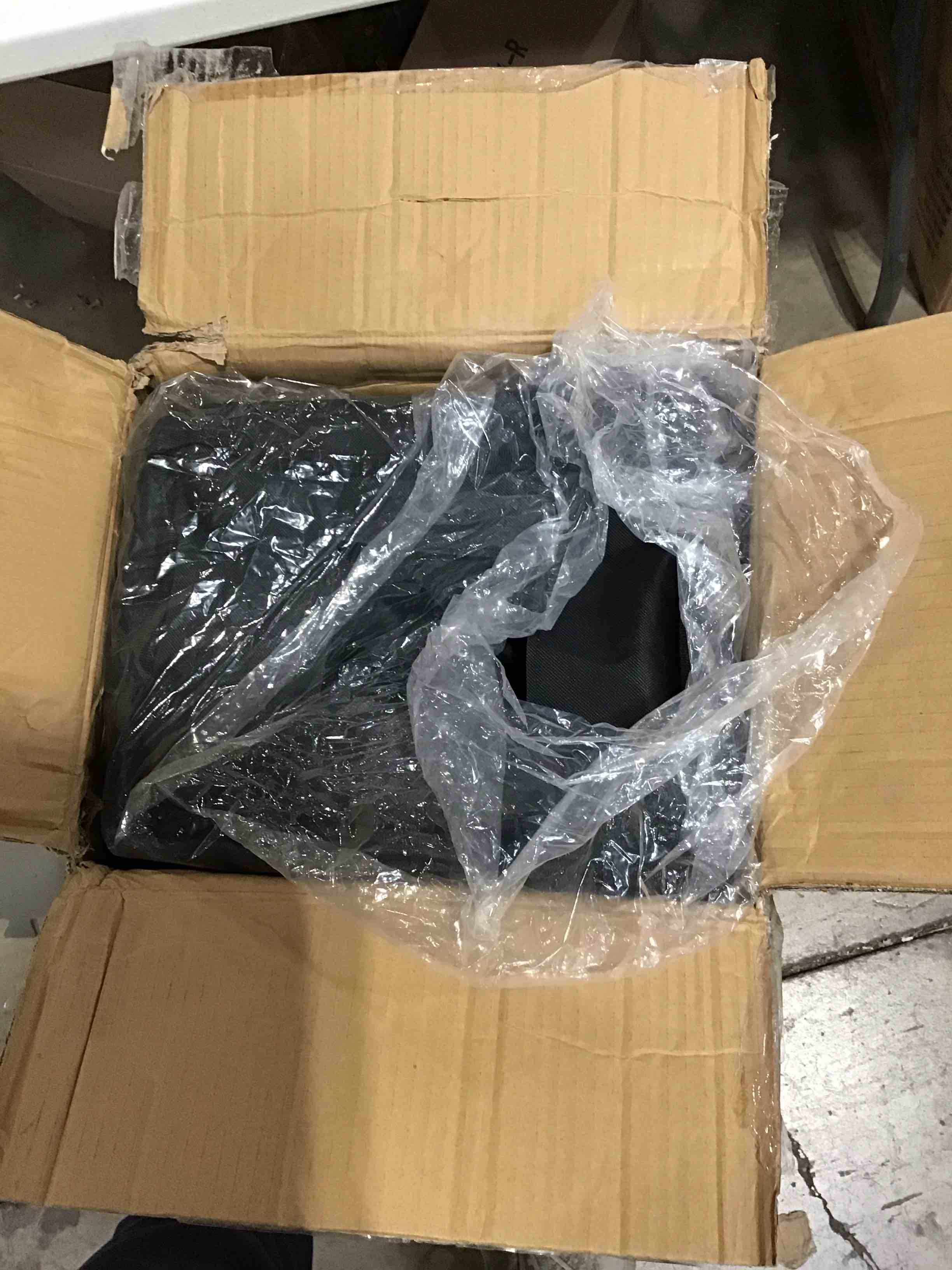 https://s3.amazonaws.com/lotting-images-prod/bidfta/PPE0386843_1731443346934.jpeg