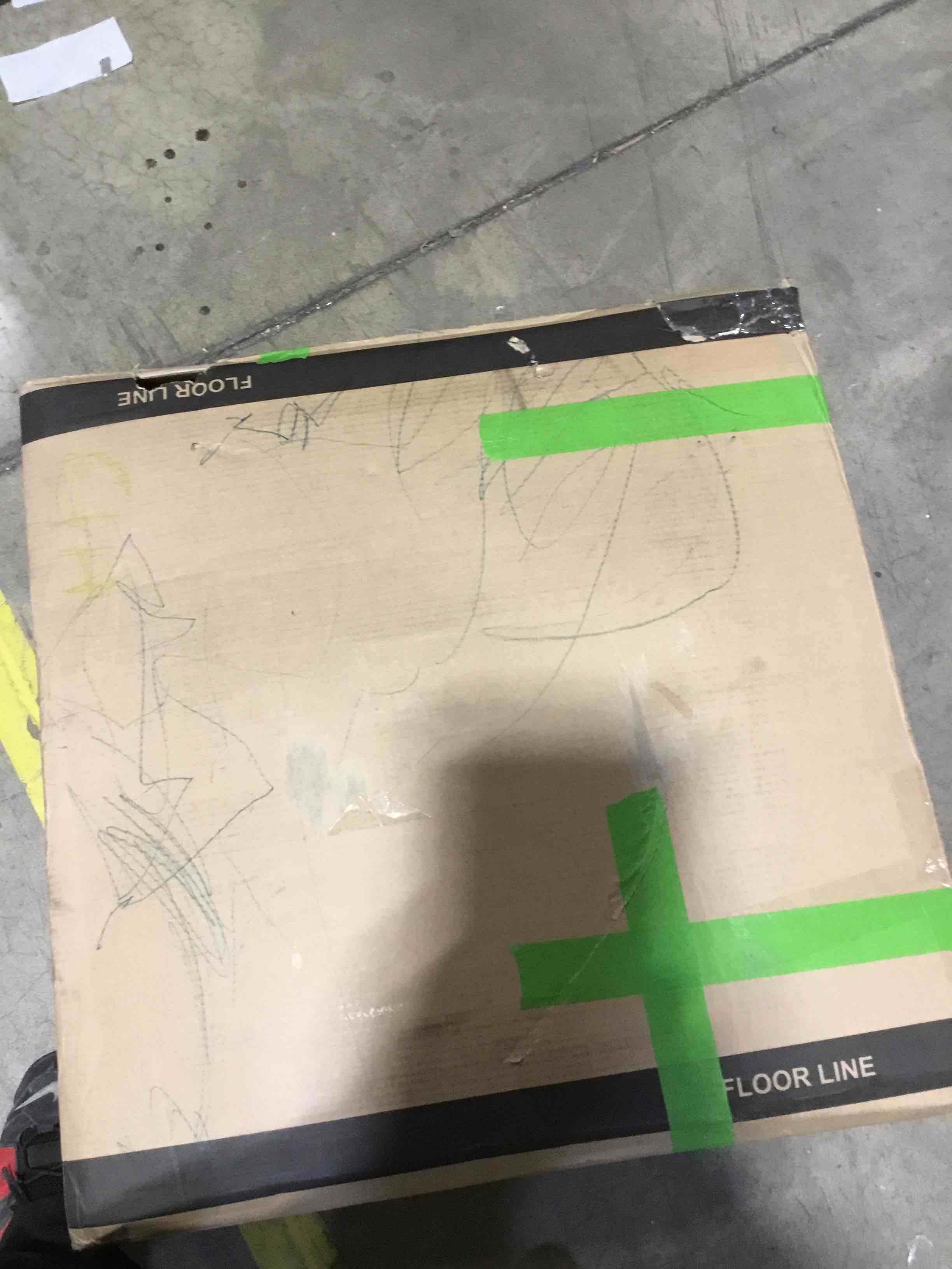 https://s3.amazonaws.com/lotting-images-prod/bidfta/PPE0388183_1738076461203.jpeg