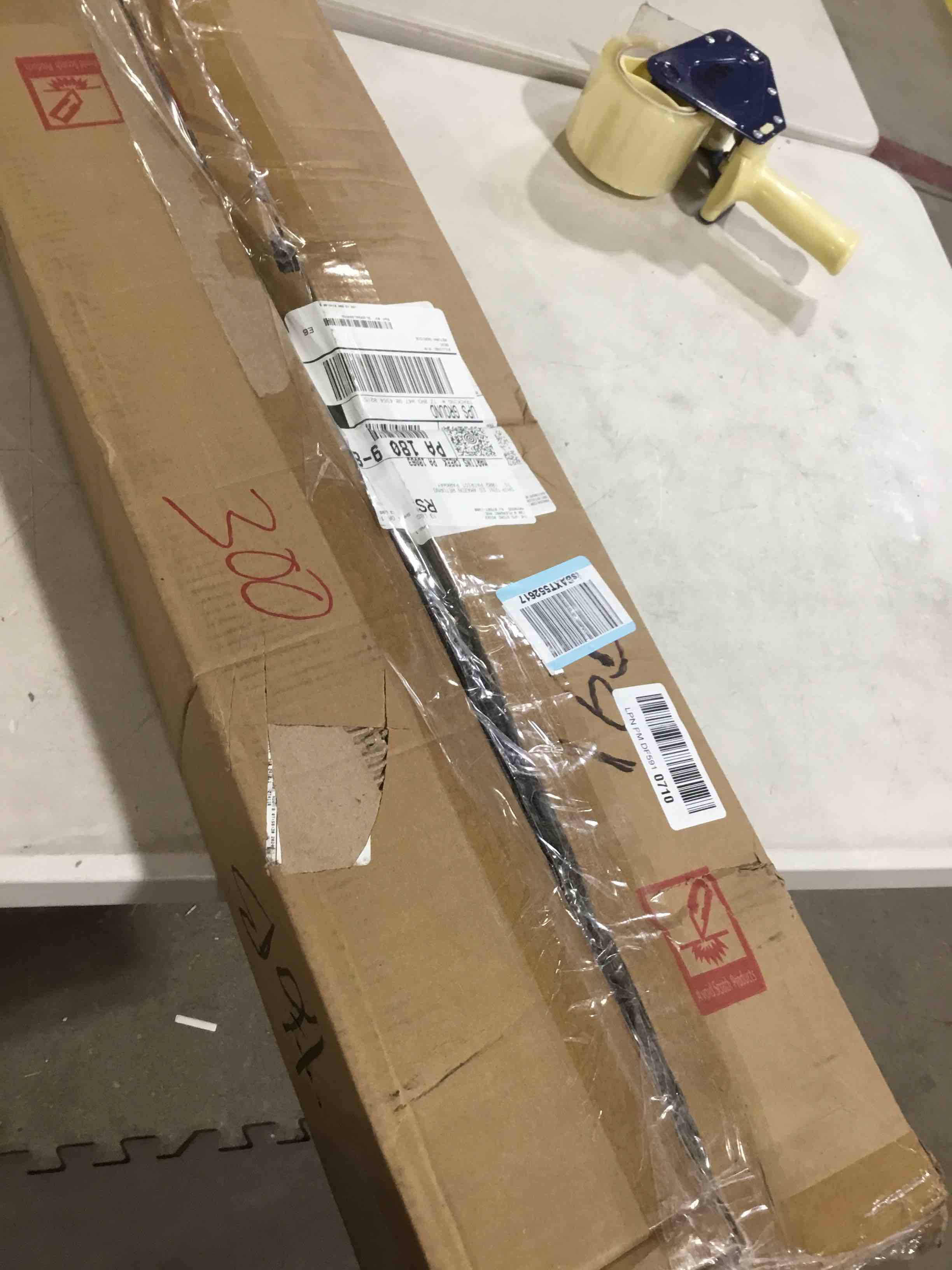 https://s3.amazonaws.com/lotting-images-prod/bidfta/PPE0388795_1734017516126.jpeg