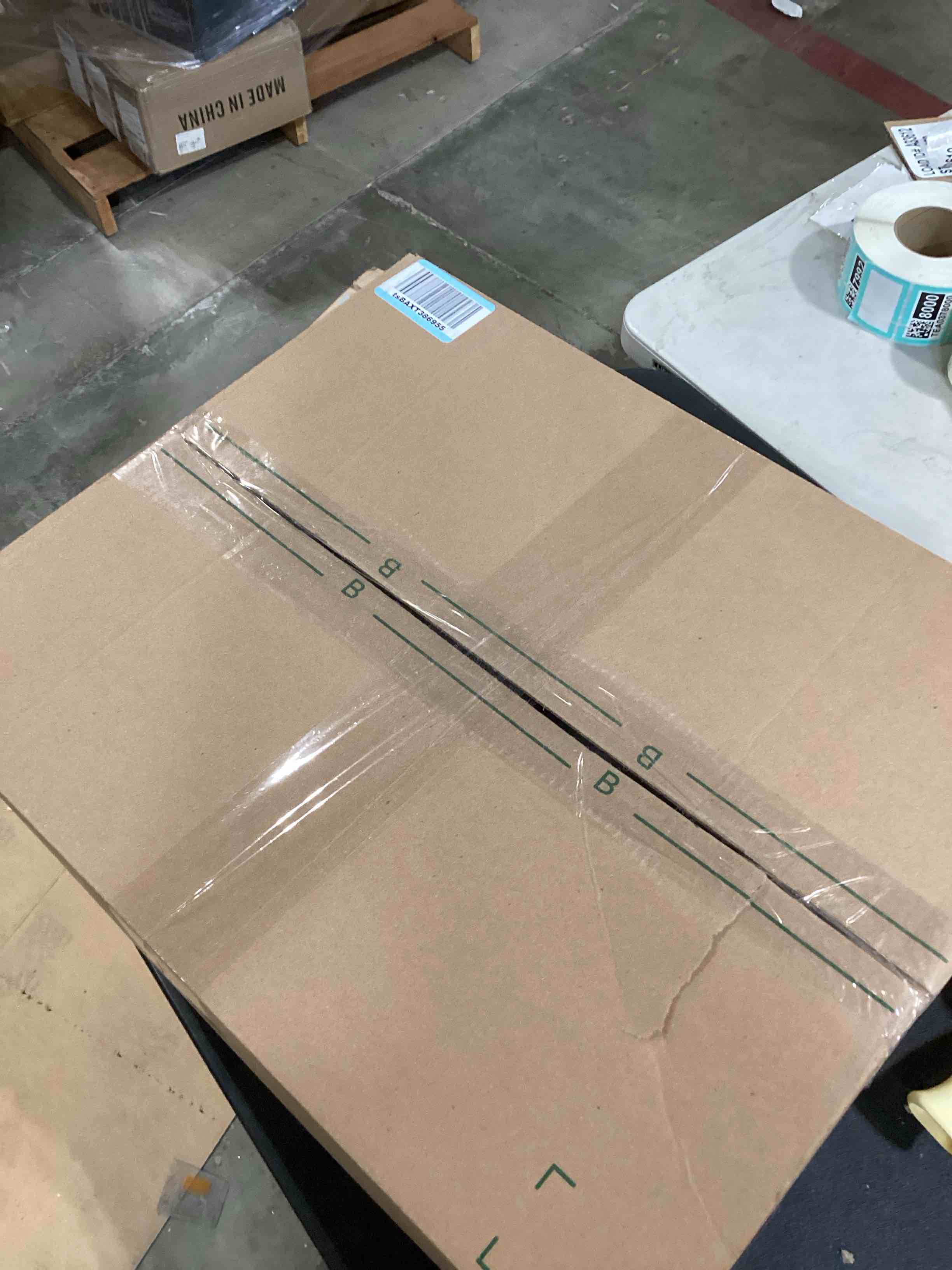 https://s3.amazonaws.com/lotting-images-prod/bidfta/PPE0389226_1731437986657.jpeg