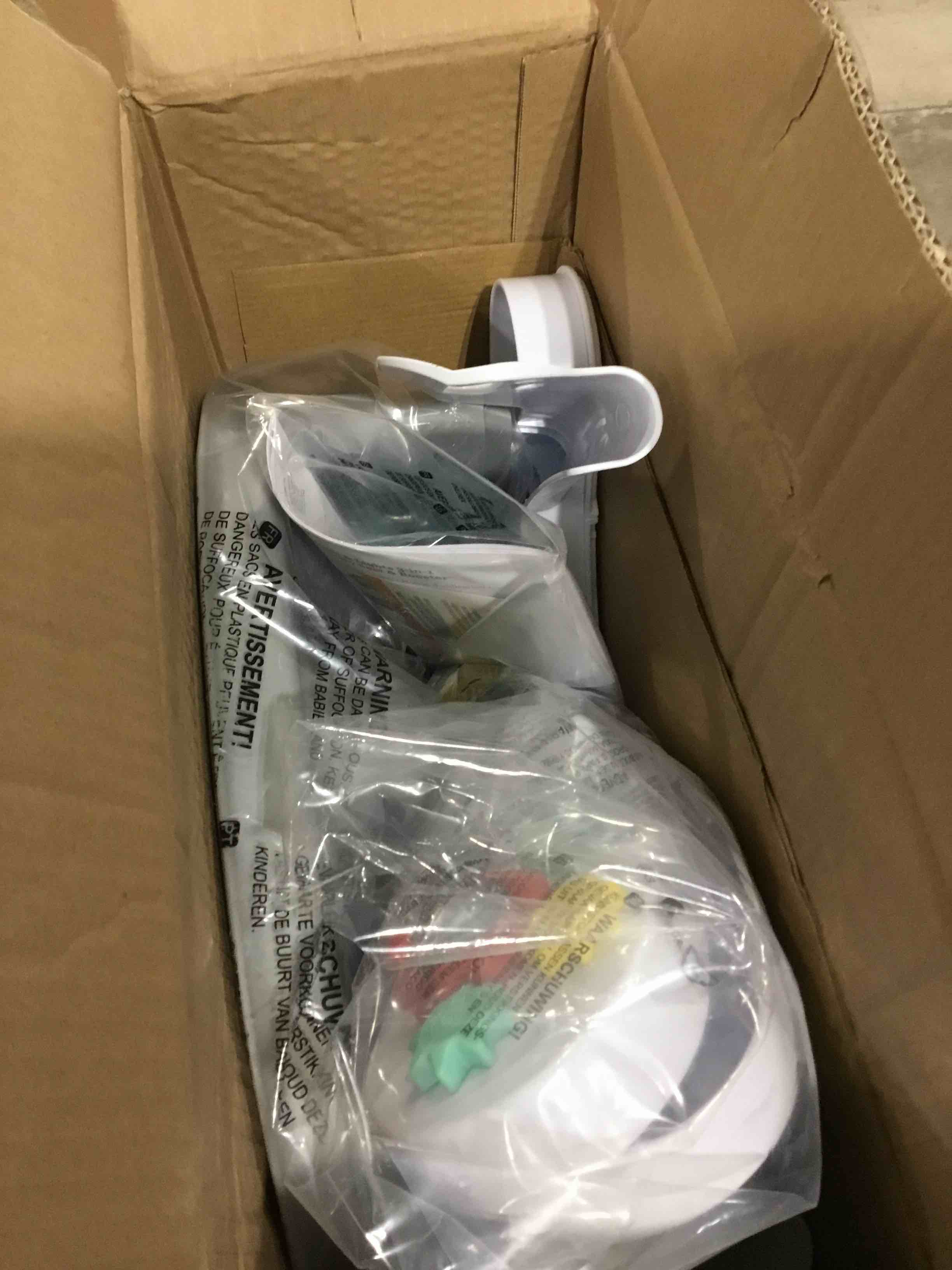 https://s3.amazonaws.com/lotting-images-prod/bidfta/PPE0389397_1731088551291.jpeg
