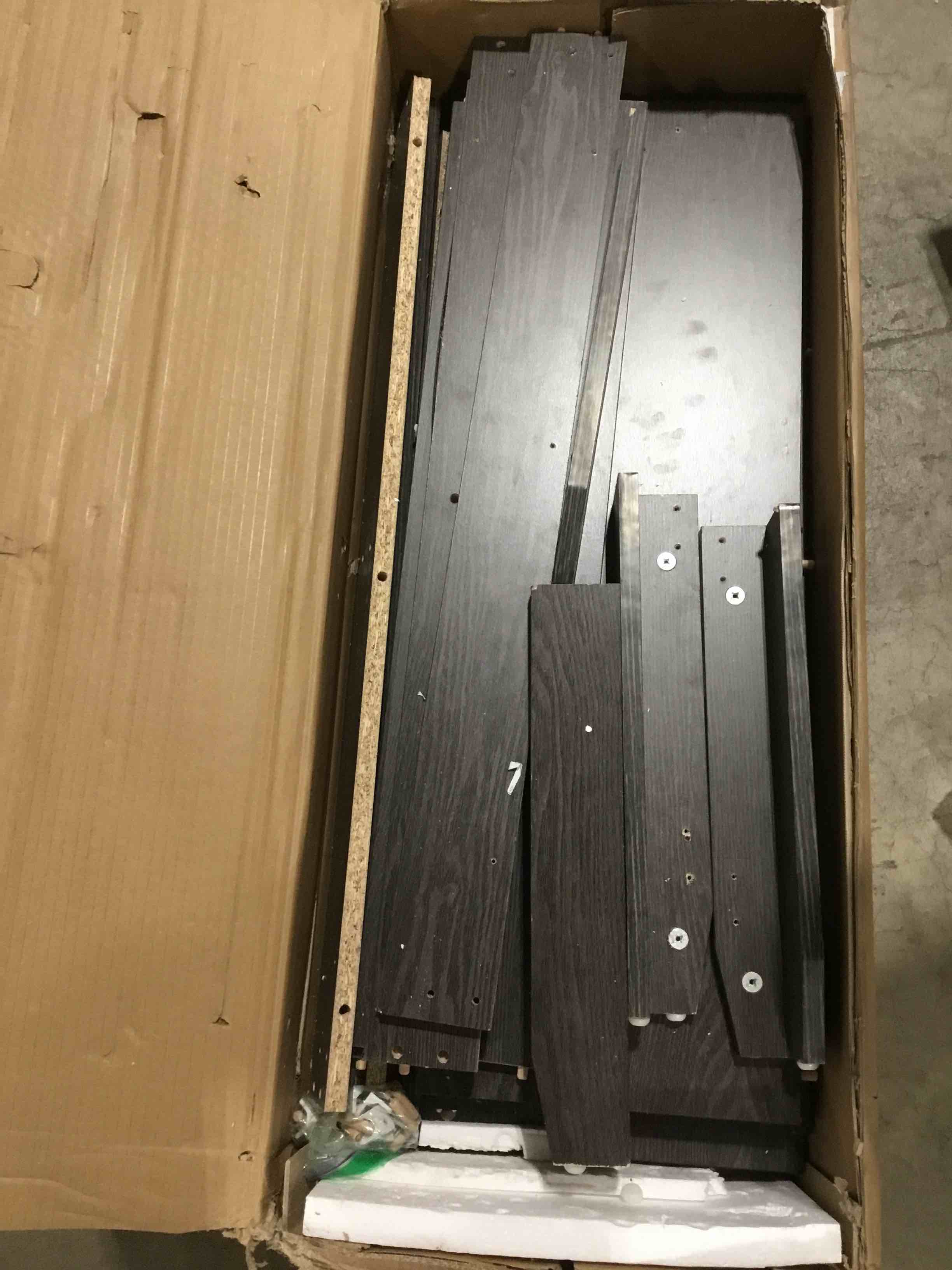 https://s3.amazonaws.com/lotting-images-prod/bidfta/PPE0390002_1738339368527.jpeg