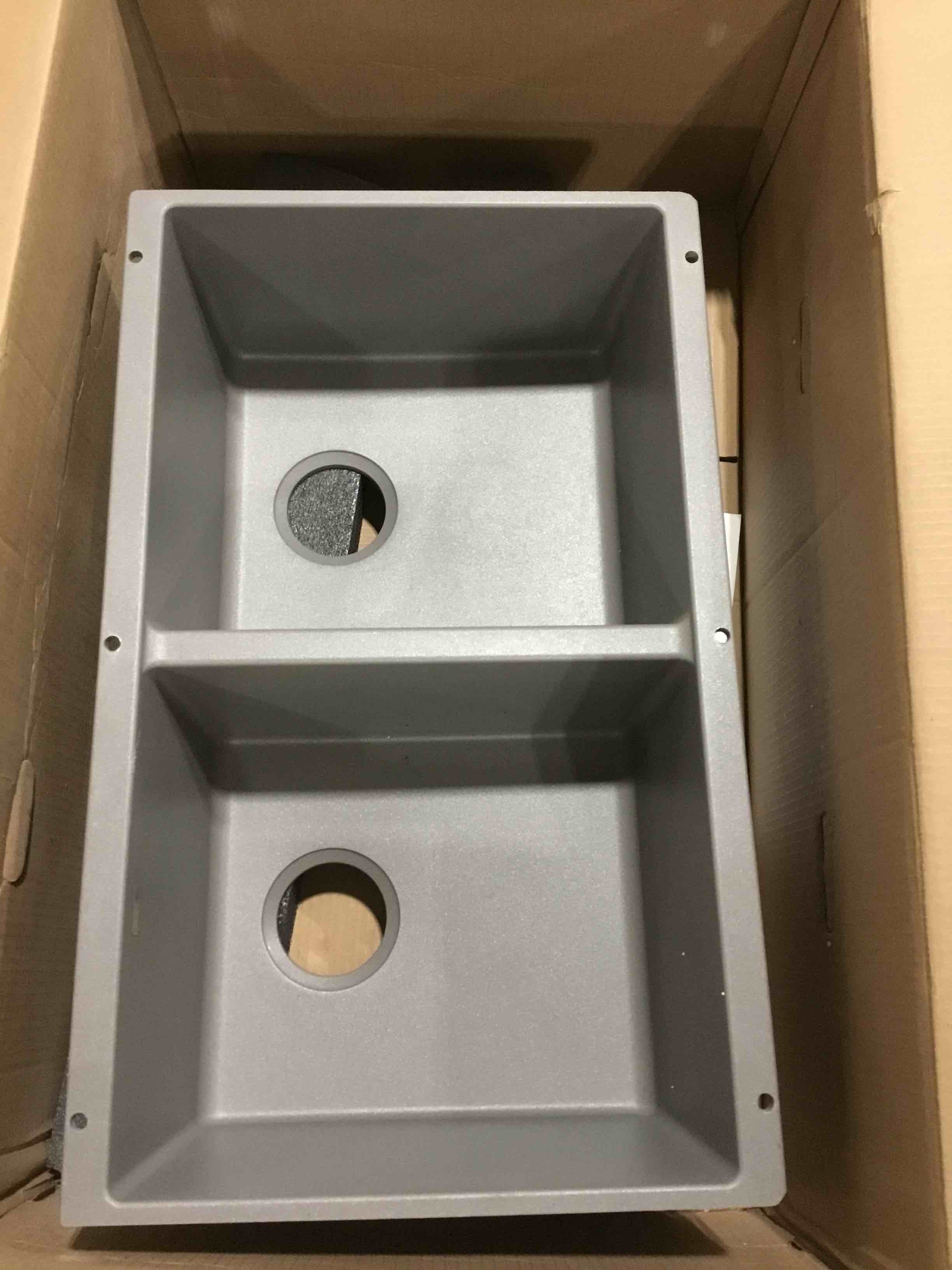 https://s3.amazonaws.com/lotting-images-prod/bidfta/PPE0390025_1738331251390.jpeg