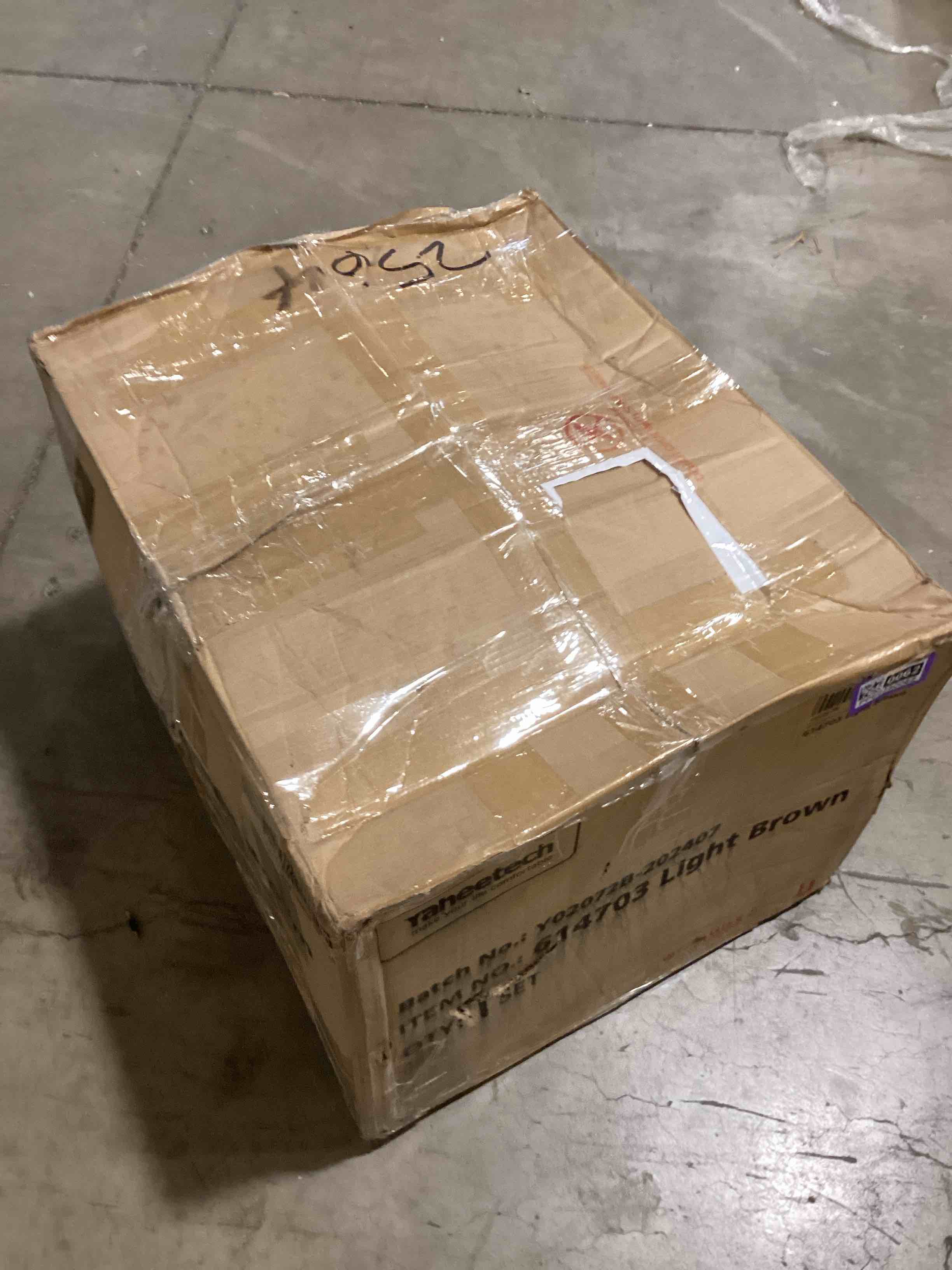 https://s3.amazonaws.com/lotting-images-prod/bidfta/PPE0390062_1738270342170.jpeg