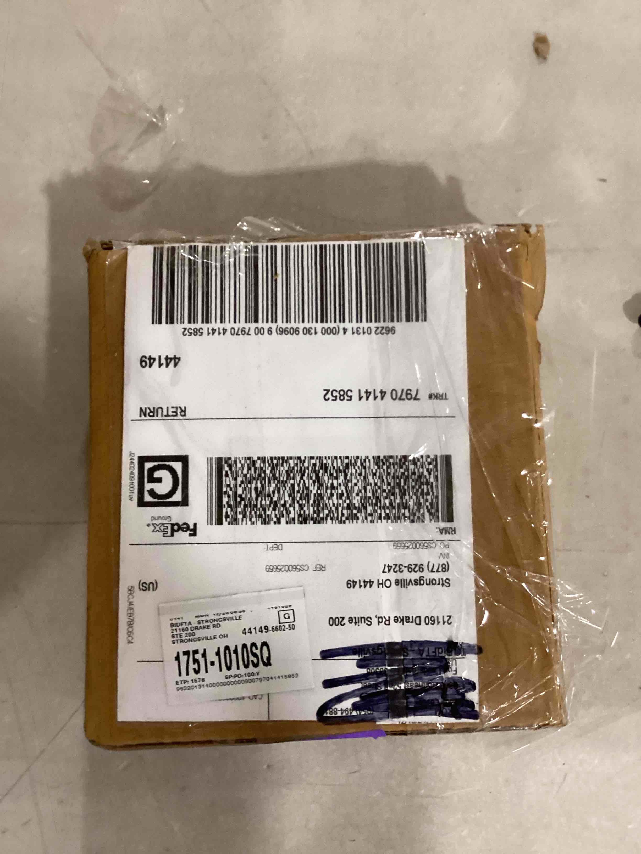 https://s3.amazonaws.com/lotting-images-prod/bidfta/PPE0390076_1738270356188.jpeg
