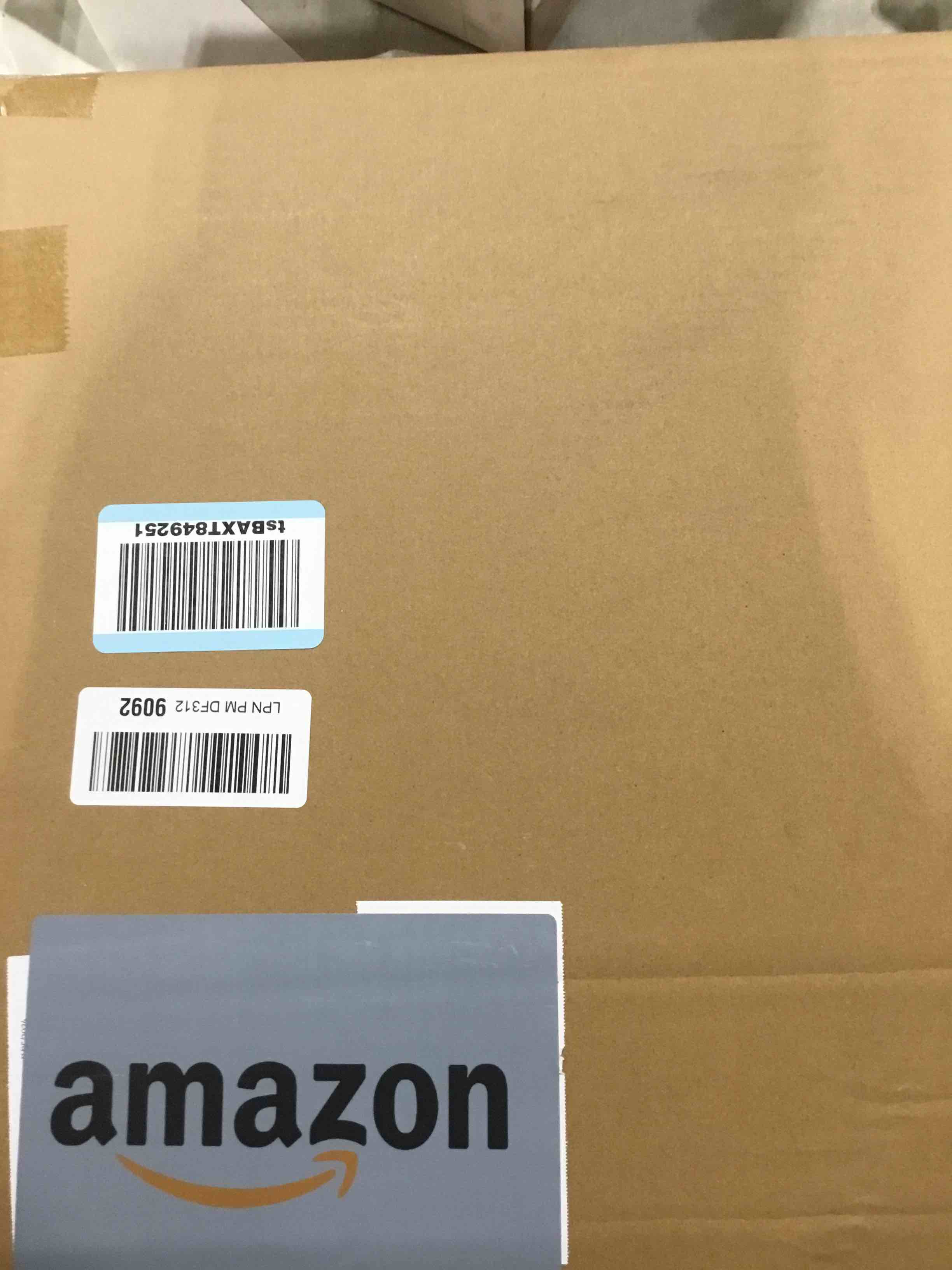 https://s3.amazonaws.com/lotting-images-prod/bidfta/PPE0391109_1734019109741.jpeg