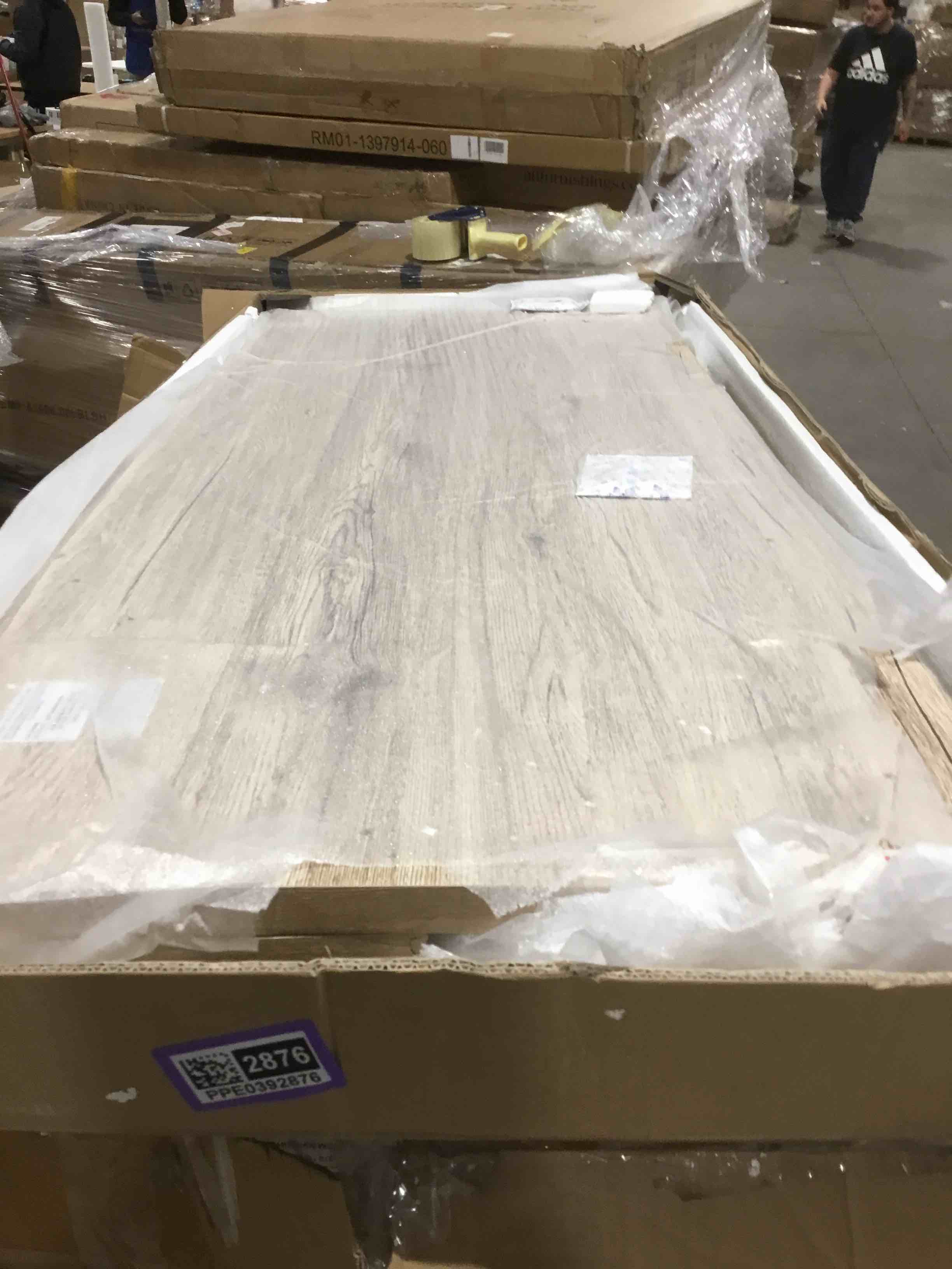 https://s3.amazonaws.com/lotting-images-prod/bidfta/PPE0392876_1736275699300.jpeg