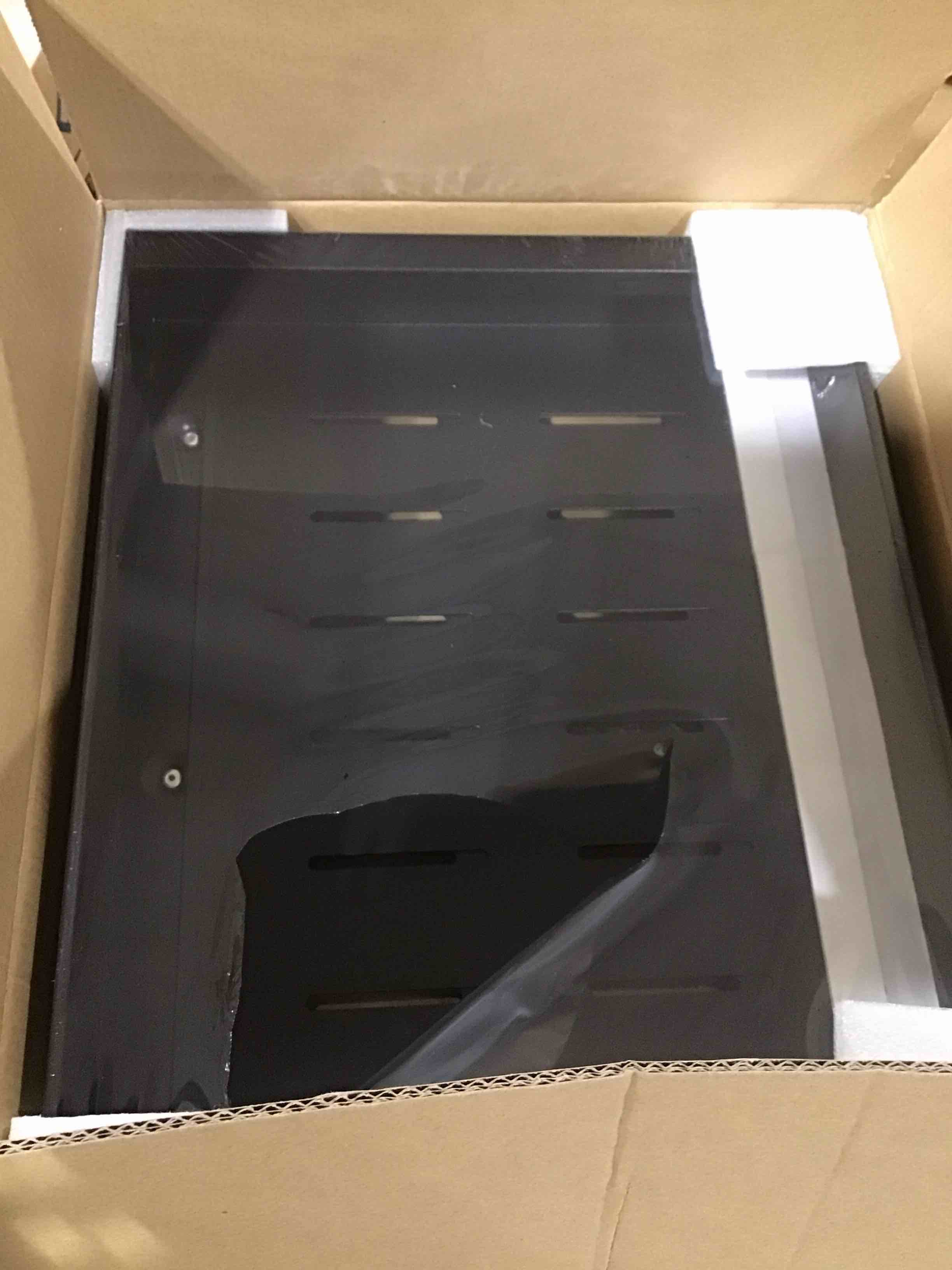 https://s3.amazonaws.com/lotting-images-prod/bidfta/PPE0392937_1735915228754.jpeg