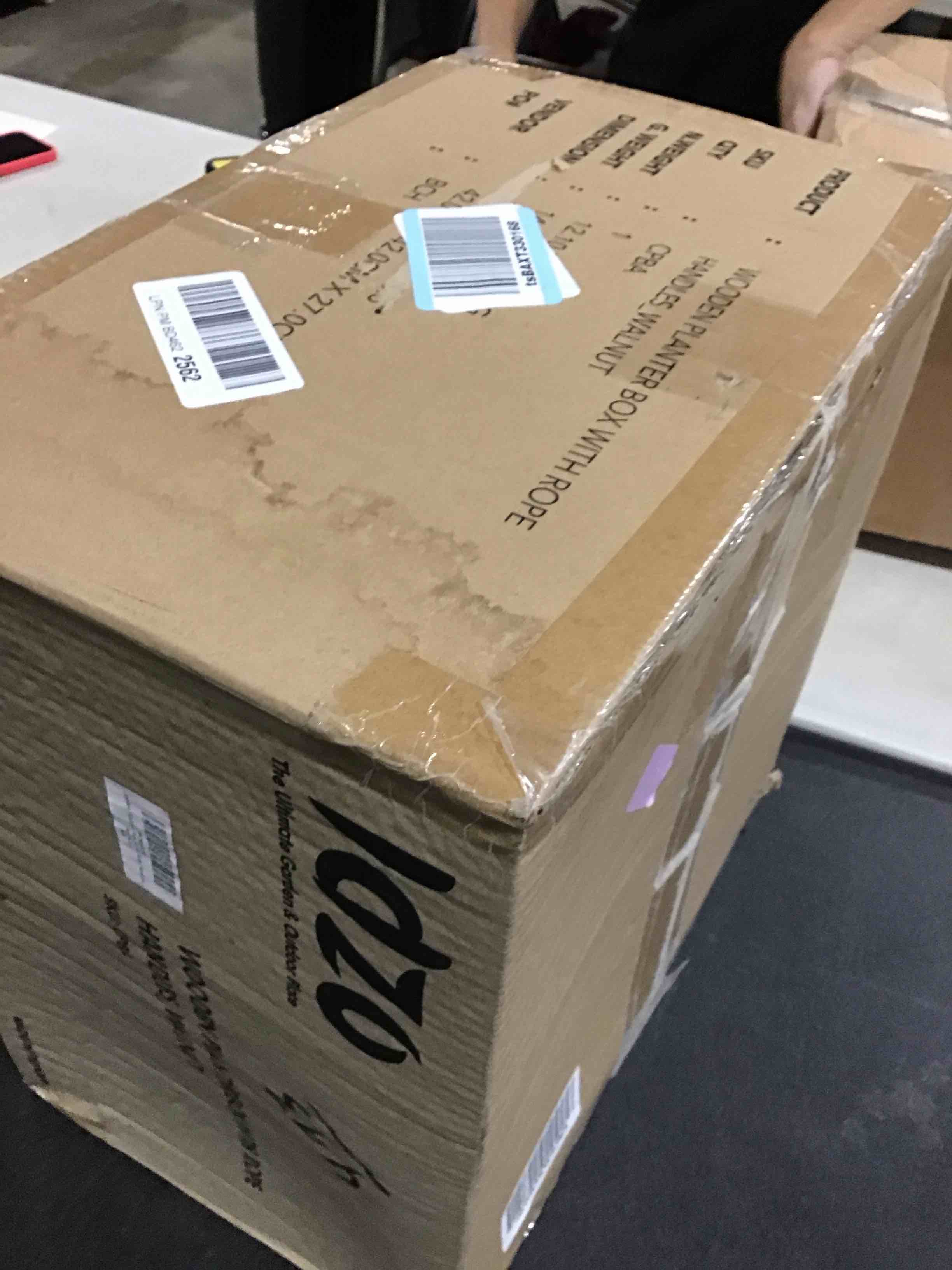 https://s3.amazonaws.com/lotting-images-prod/bidfta/PPE0395033_1730732267252.jpeg