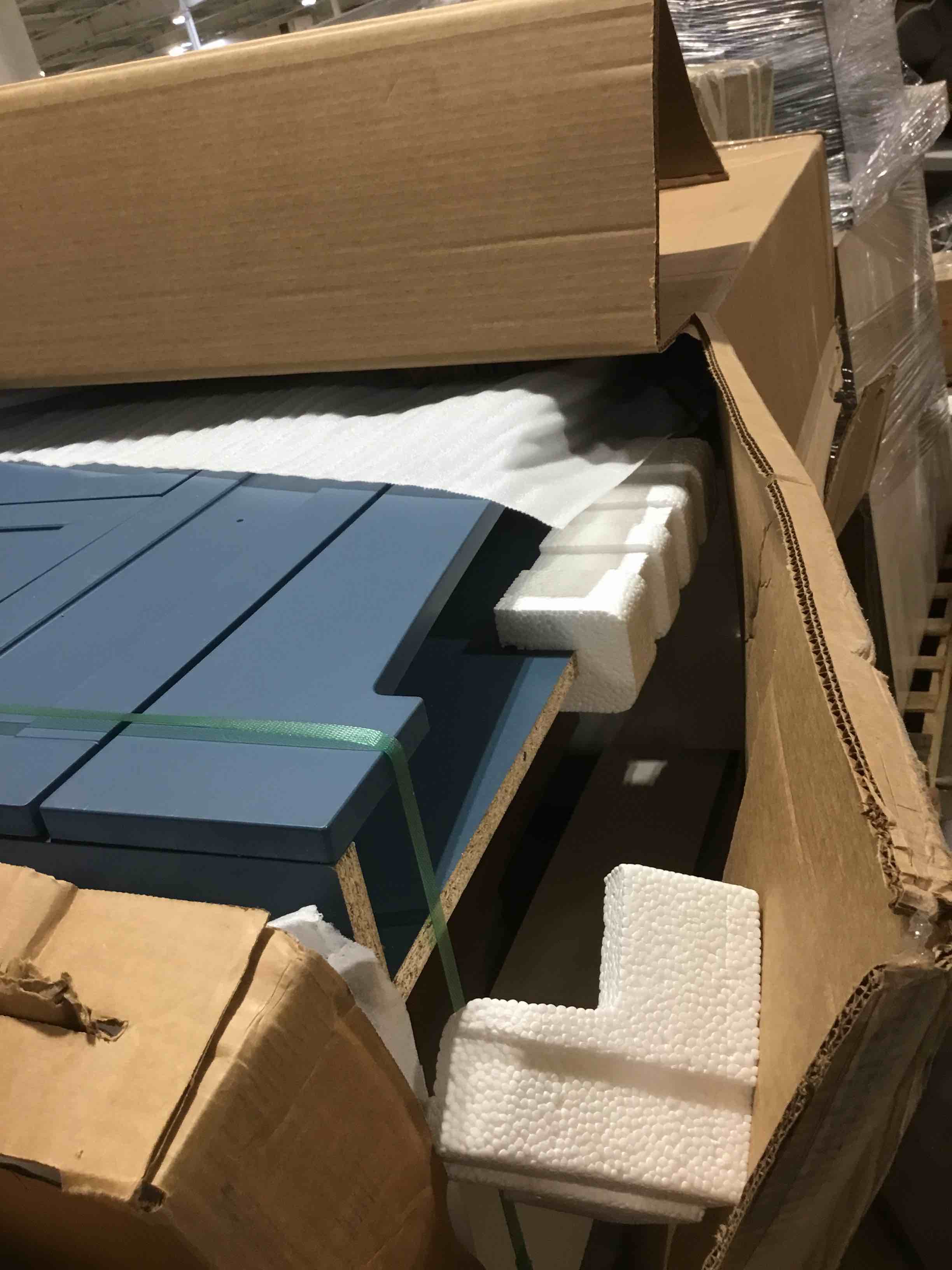 https://s3.amazonaws.com/lotting-images-prod/bidfta/PPE0395454_1730140331066.jpeg
