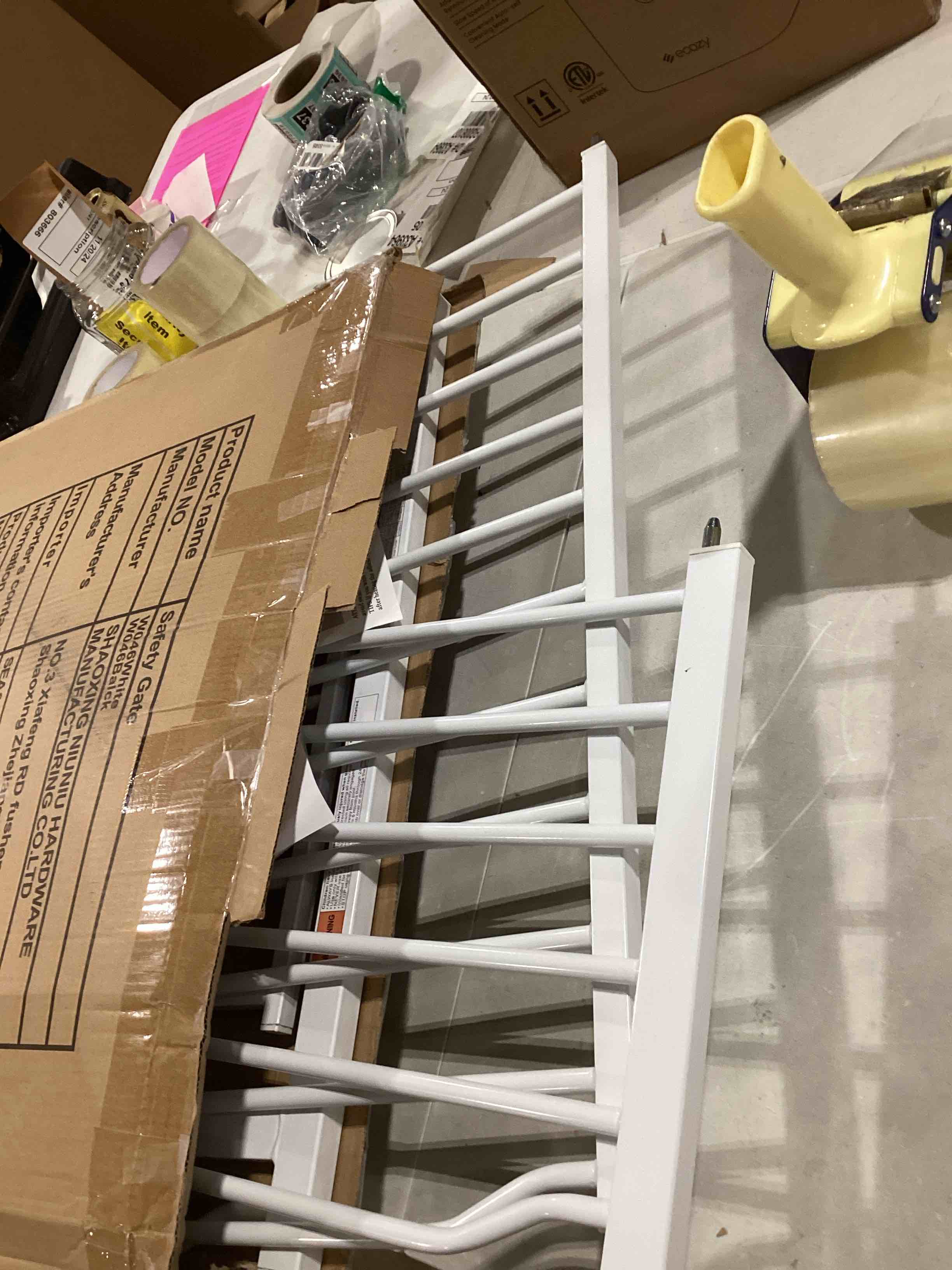 https://s3.amazonaws.com/lotting-images-prod/bidfta/PPE0398176_1732281445829.jpeg
