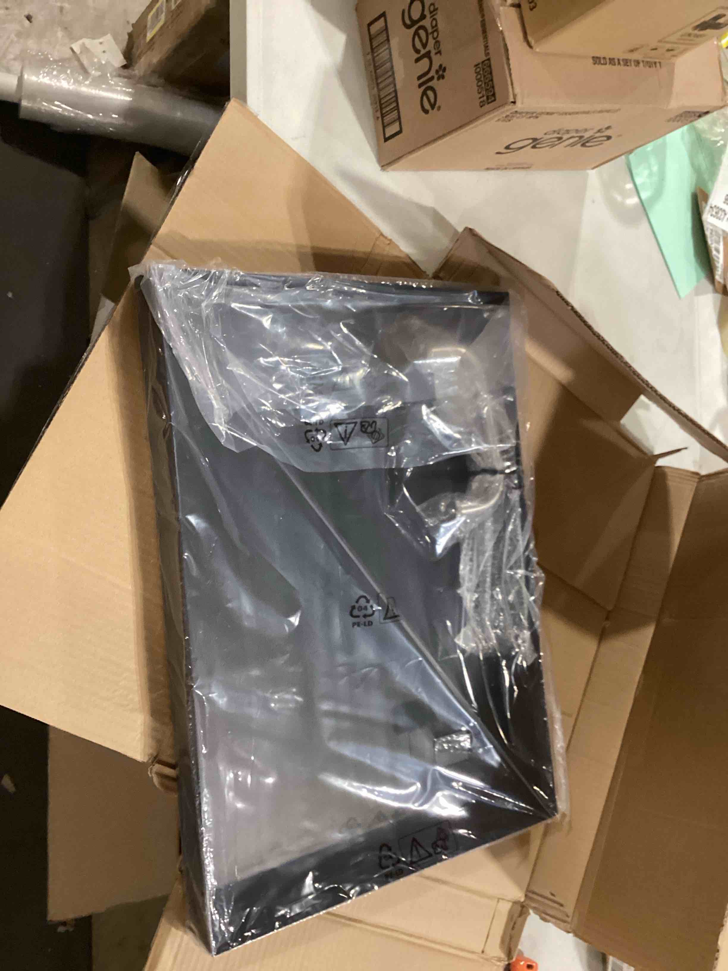 https://s3.amazonaws.com/lotting-images-prod/bidfta/PPE0399038_1731443505694.jpeg