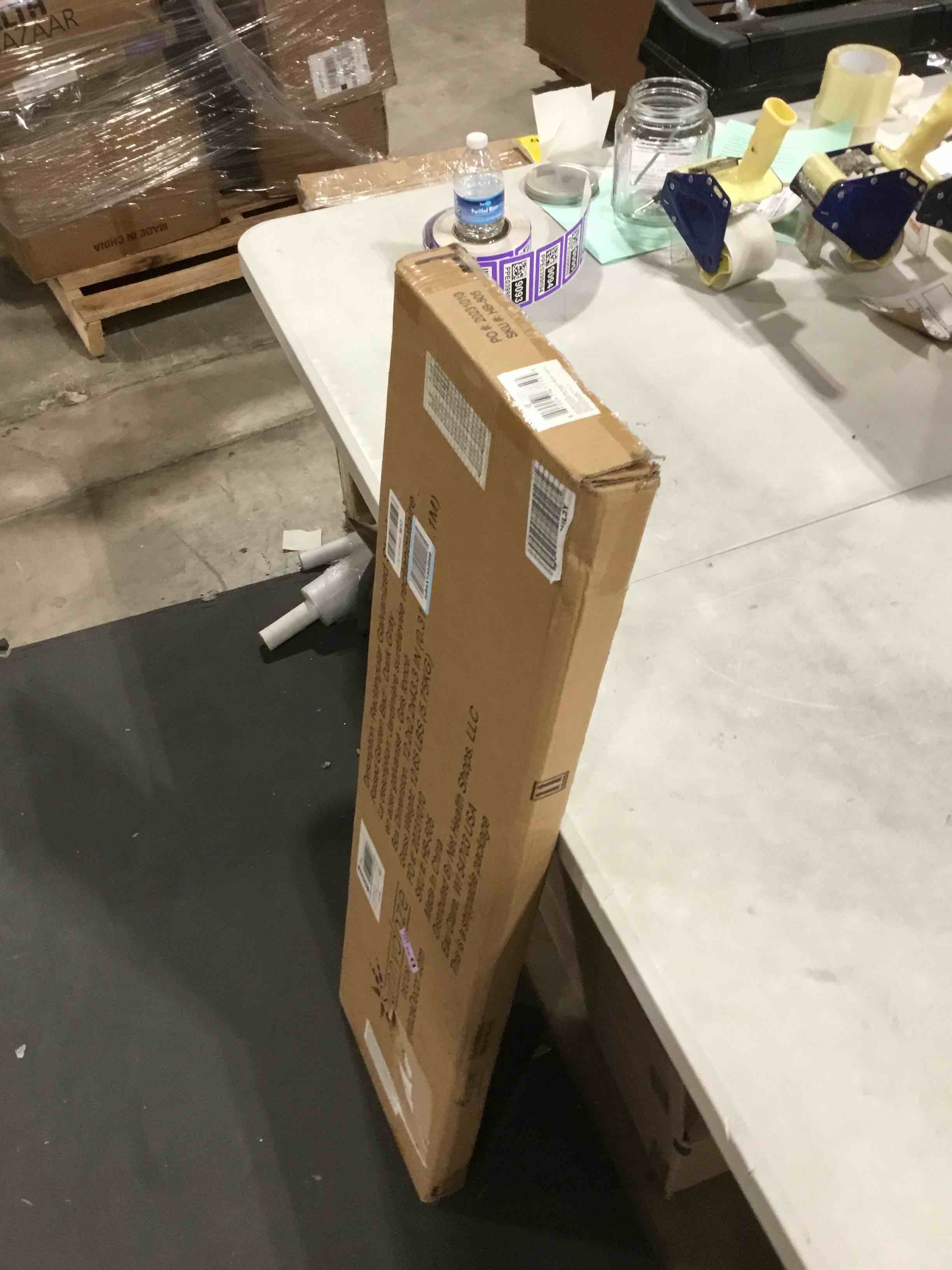 https://s3.amazonaws.com/lotting-images-prod/bidfta/PPE0399096_1731421716633.jpeg