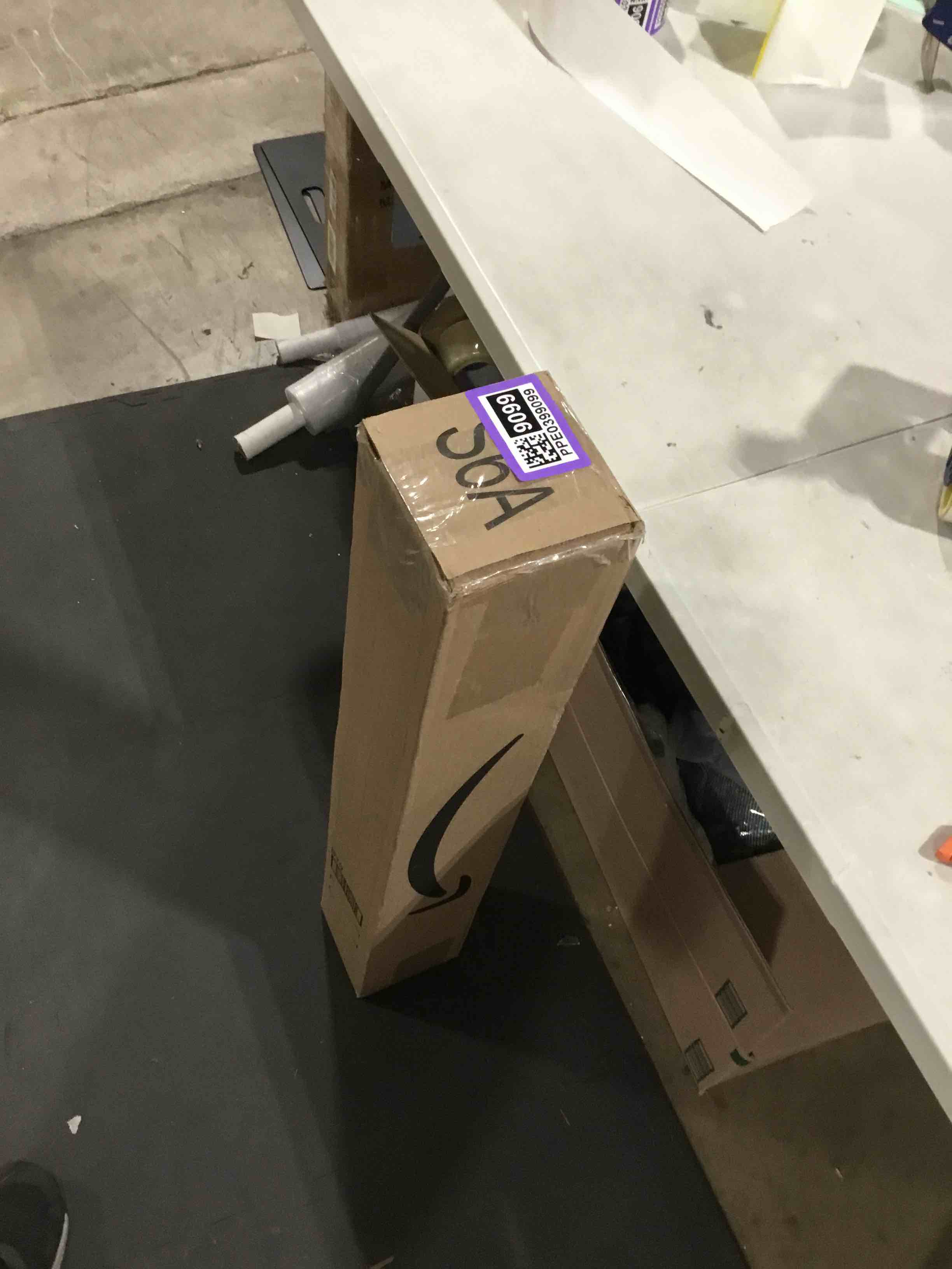 https://s3.amazonaws.com/lotting-images-prod/bidfta/PPE0399099_1731420449540.jpeg