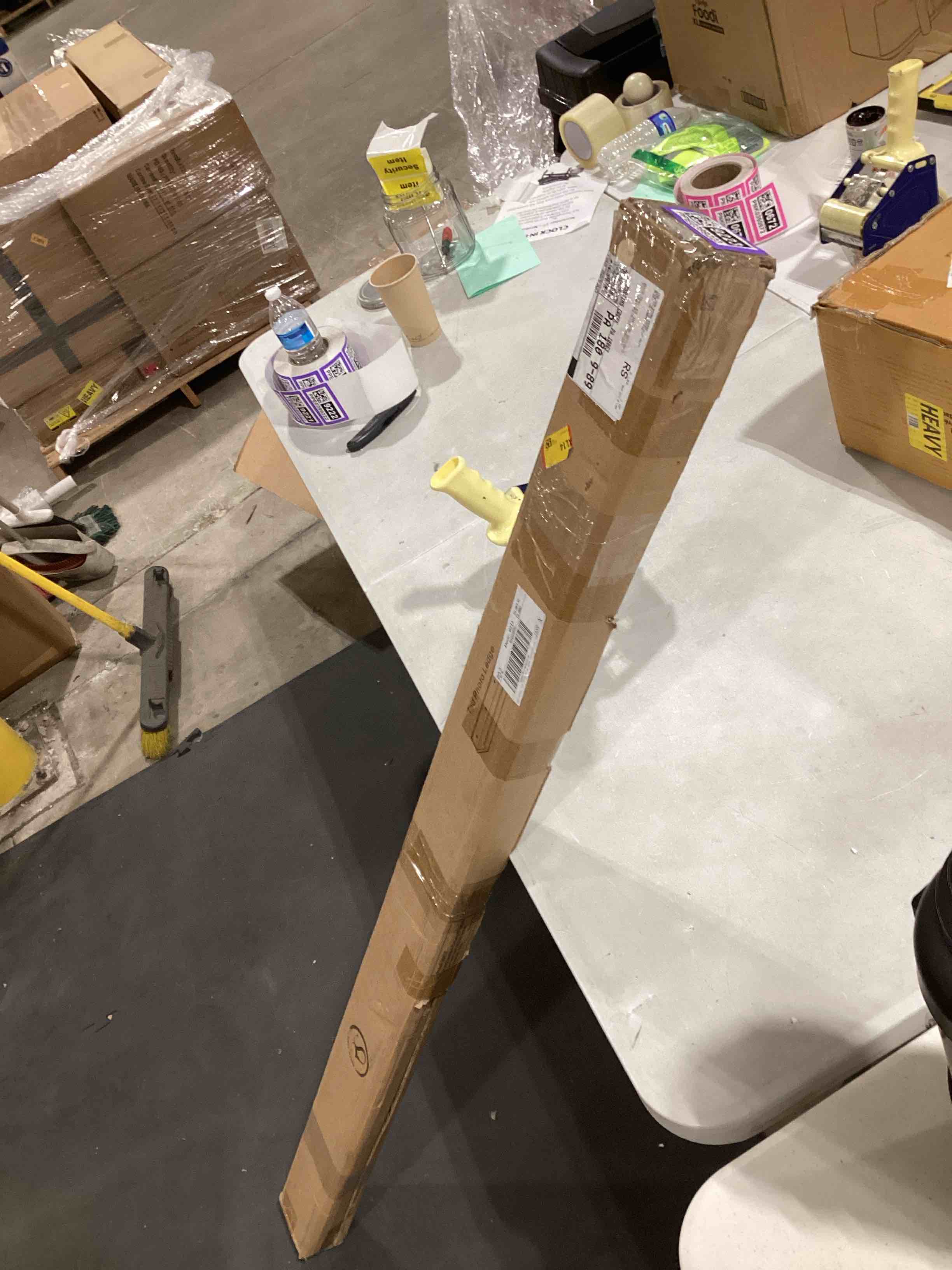 https://s3.amazonaws.com/lotting-images-prod/bidfta/PPE0399223_1731328442975.jpeg