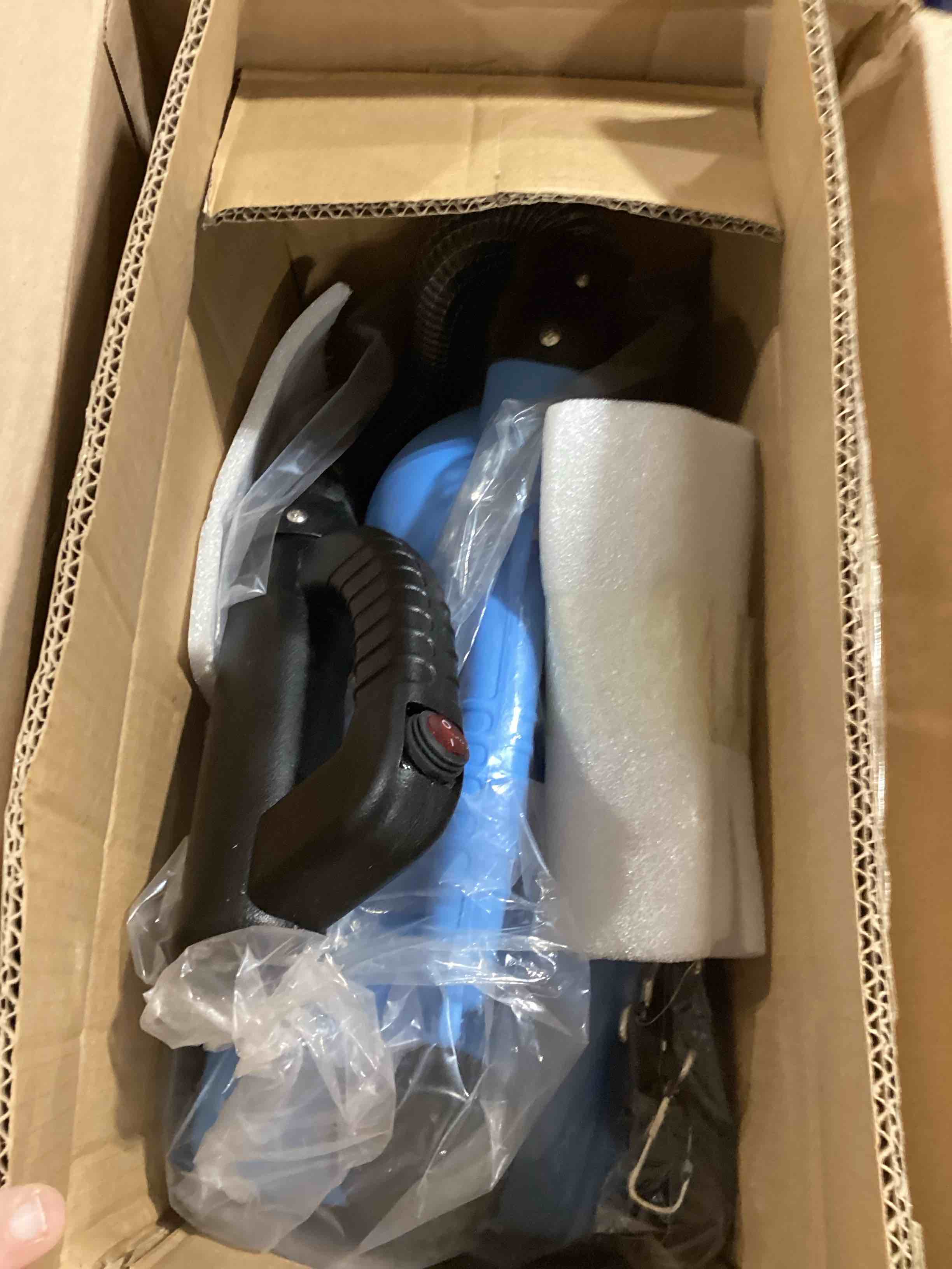 https://s3.amazonaws.com/lotting-images-prod/bidfta/PPE0399389_1730375358663.jpeg