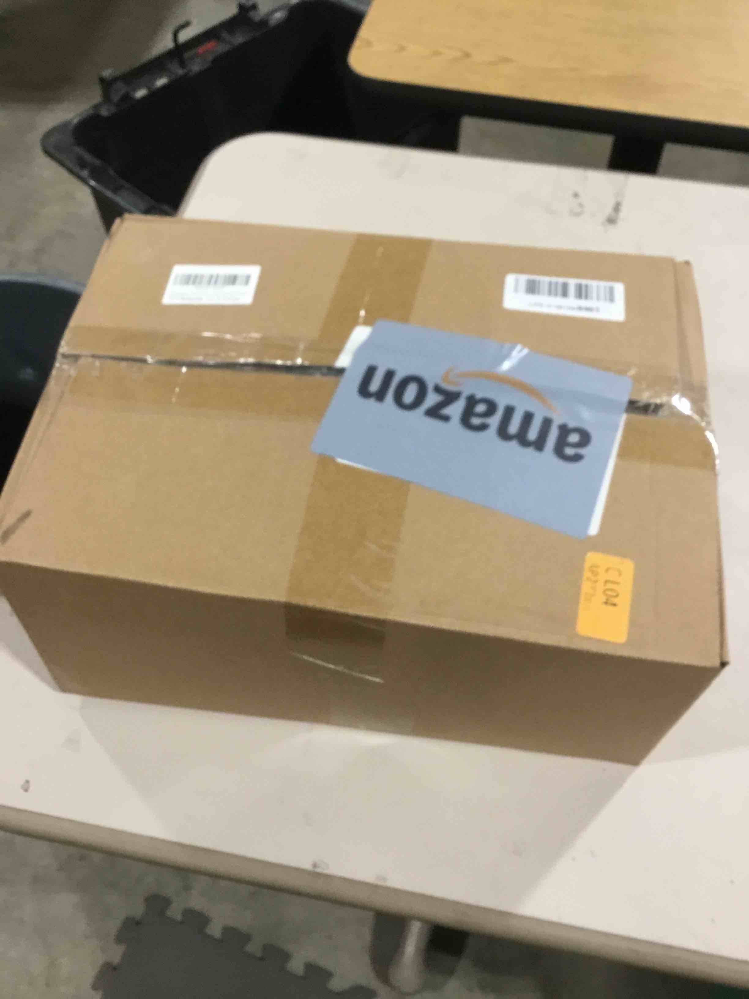 https://s3.amazonaws.com/lotting-images-prod/bidfta/PPE0399627_1730115346724.jpeg