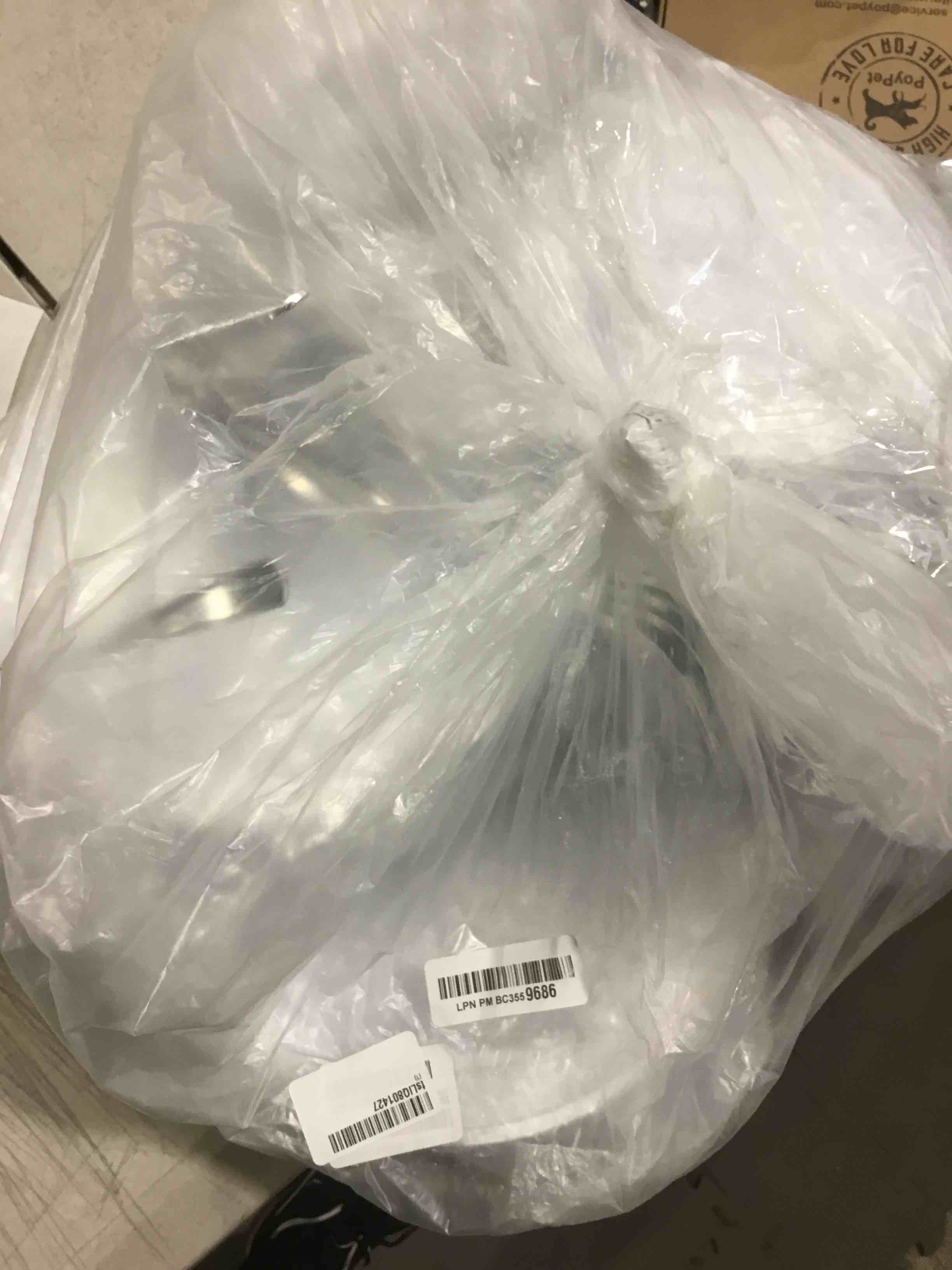 https://s3.amazonaws.com/lotting-images-prod/bidfta/PPE0400356_1733427941772.jpeg