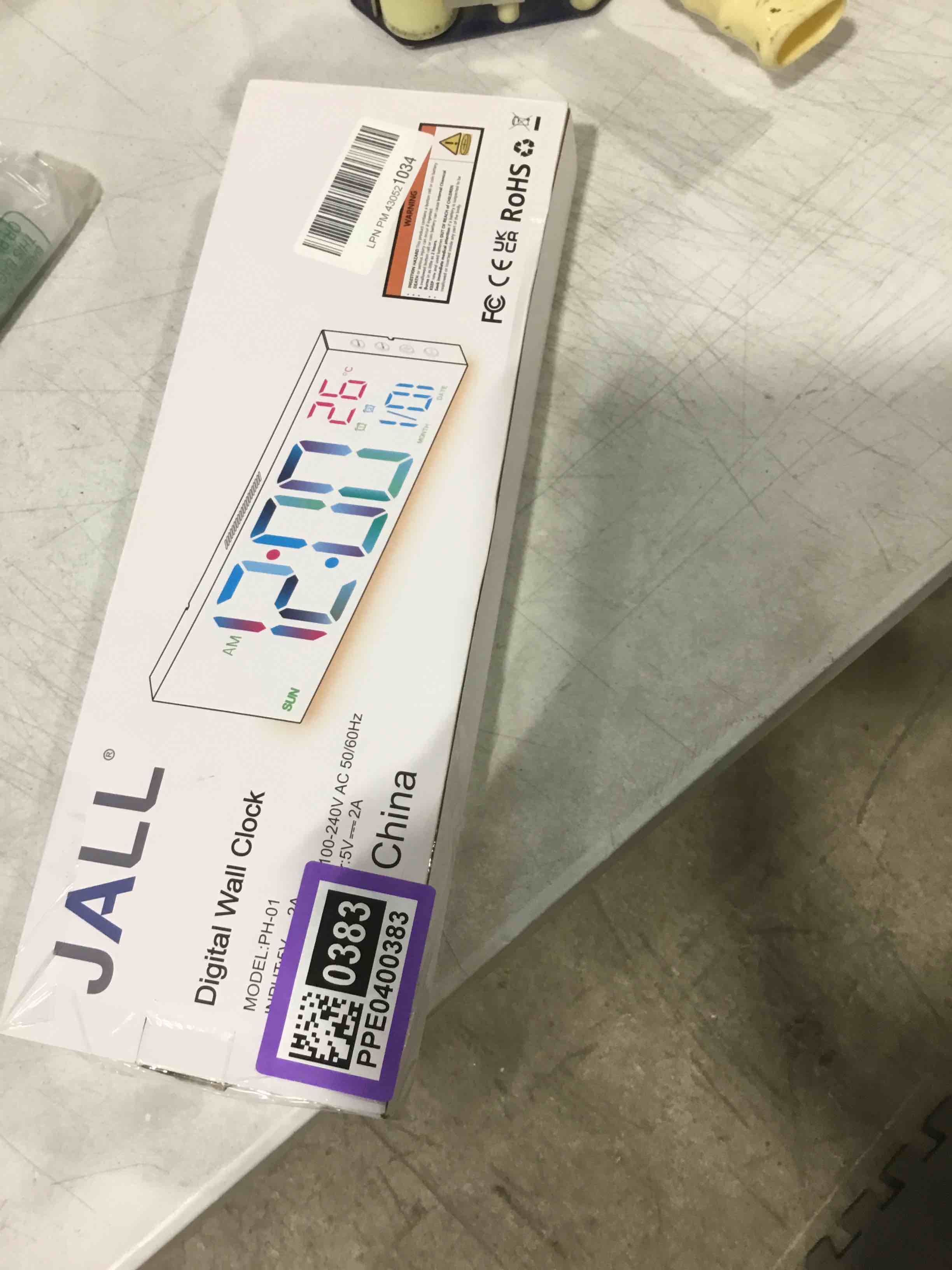 https://s3.amazonaws.com/lotting-images-prod/bidfta/PPE0400383_1733424438982.jpeg