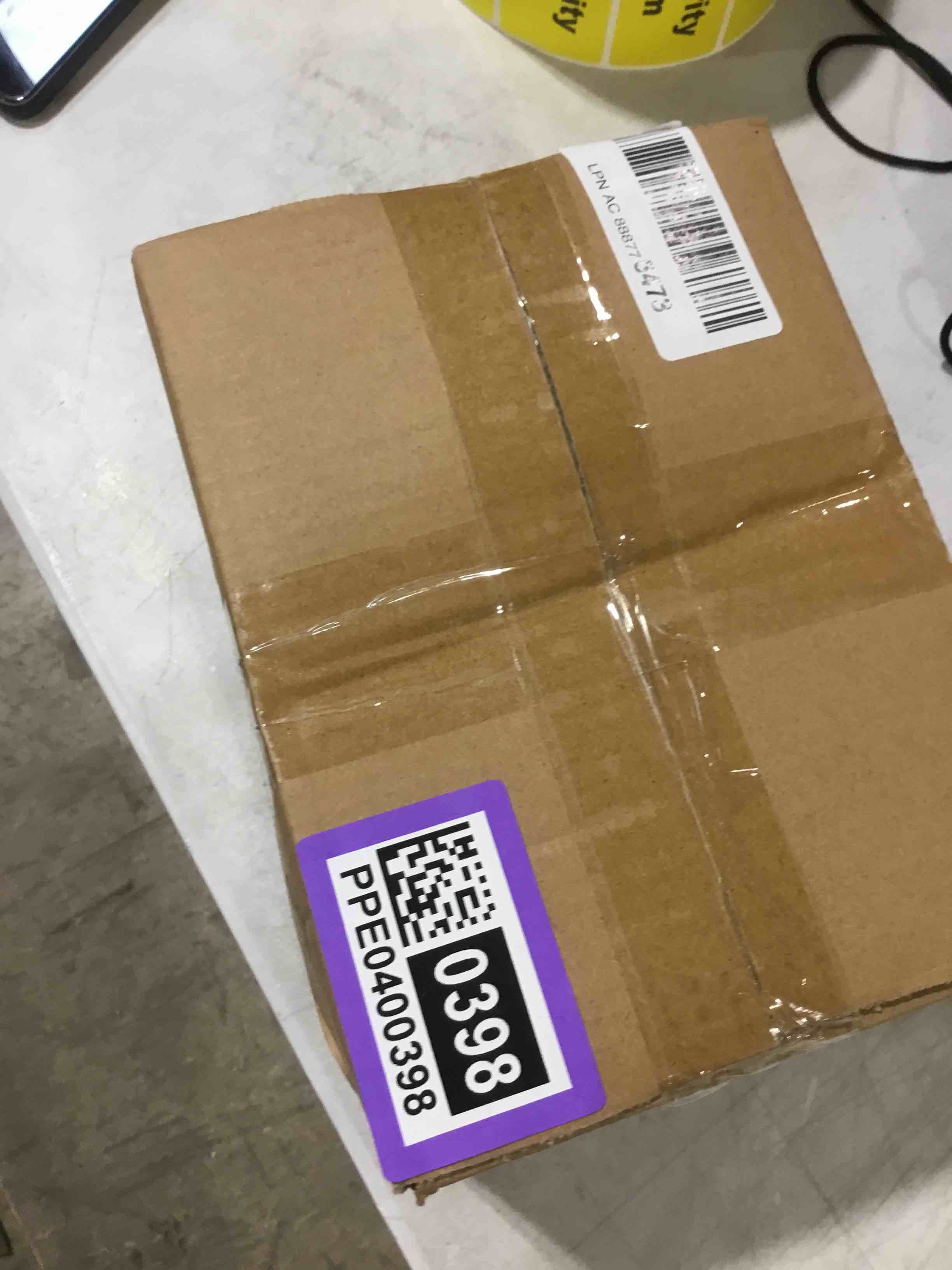 https://s3.amazonaws.com/lotting-images-prod/bidfta/PPE0400398_1733422338095.jpeg