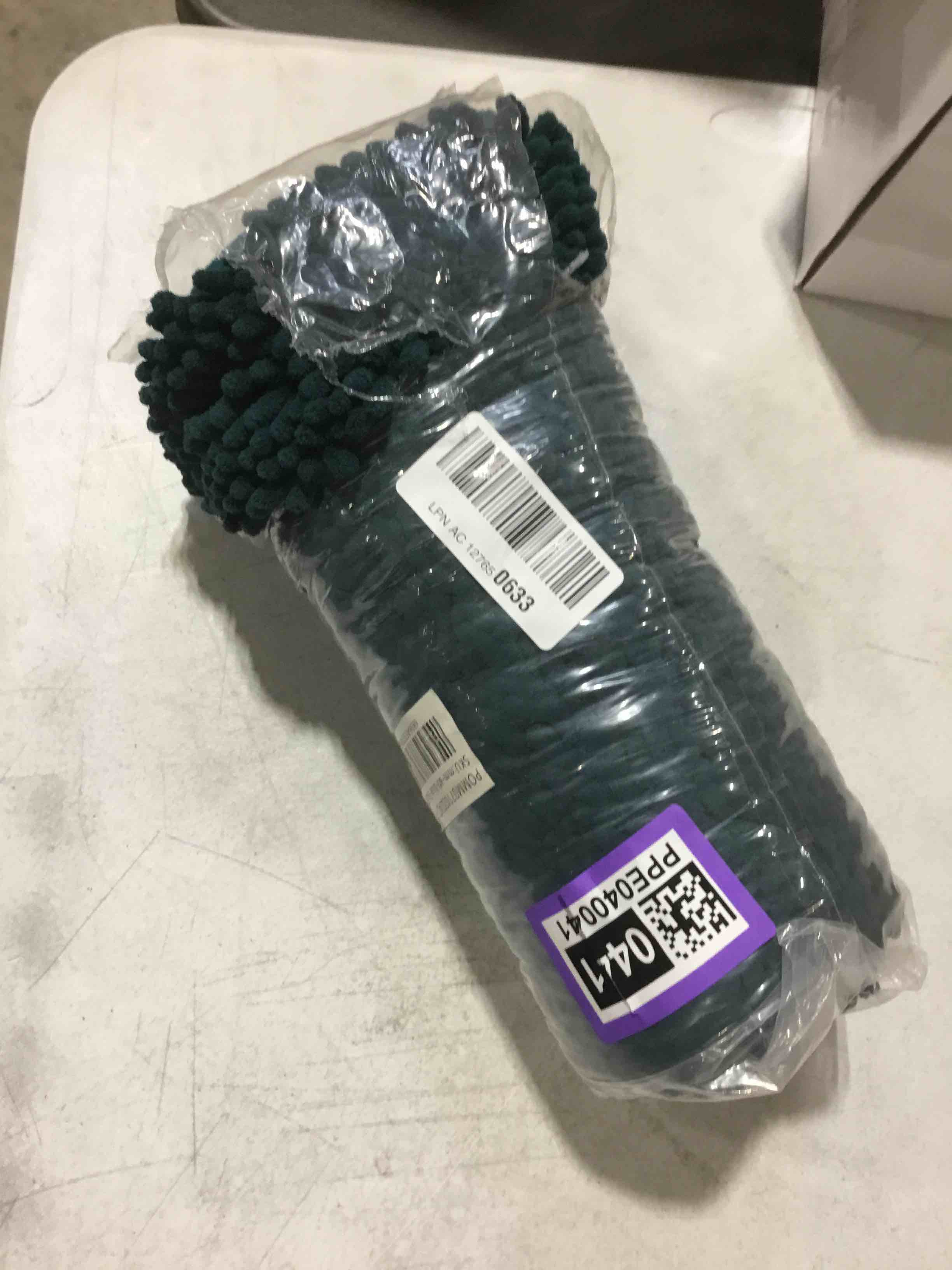 https://s3.amazonaws.com/lotting-images-prod/bidfta/PPE0400441_1733416788039.jpeg