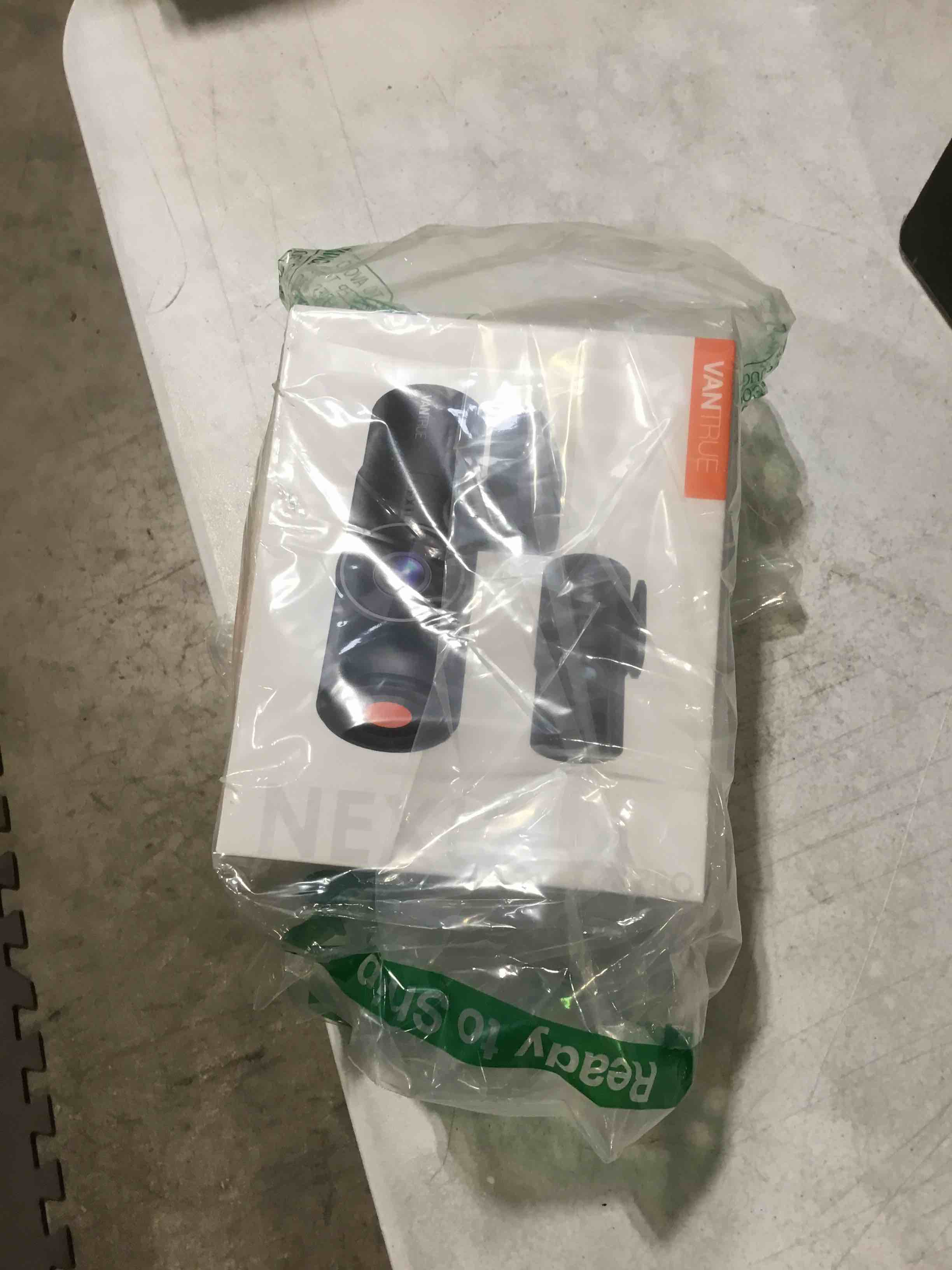 https://s3.amazonaws.com/lotting-images-prod/bidfta/PPE0400506_1733409800265.jpeg