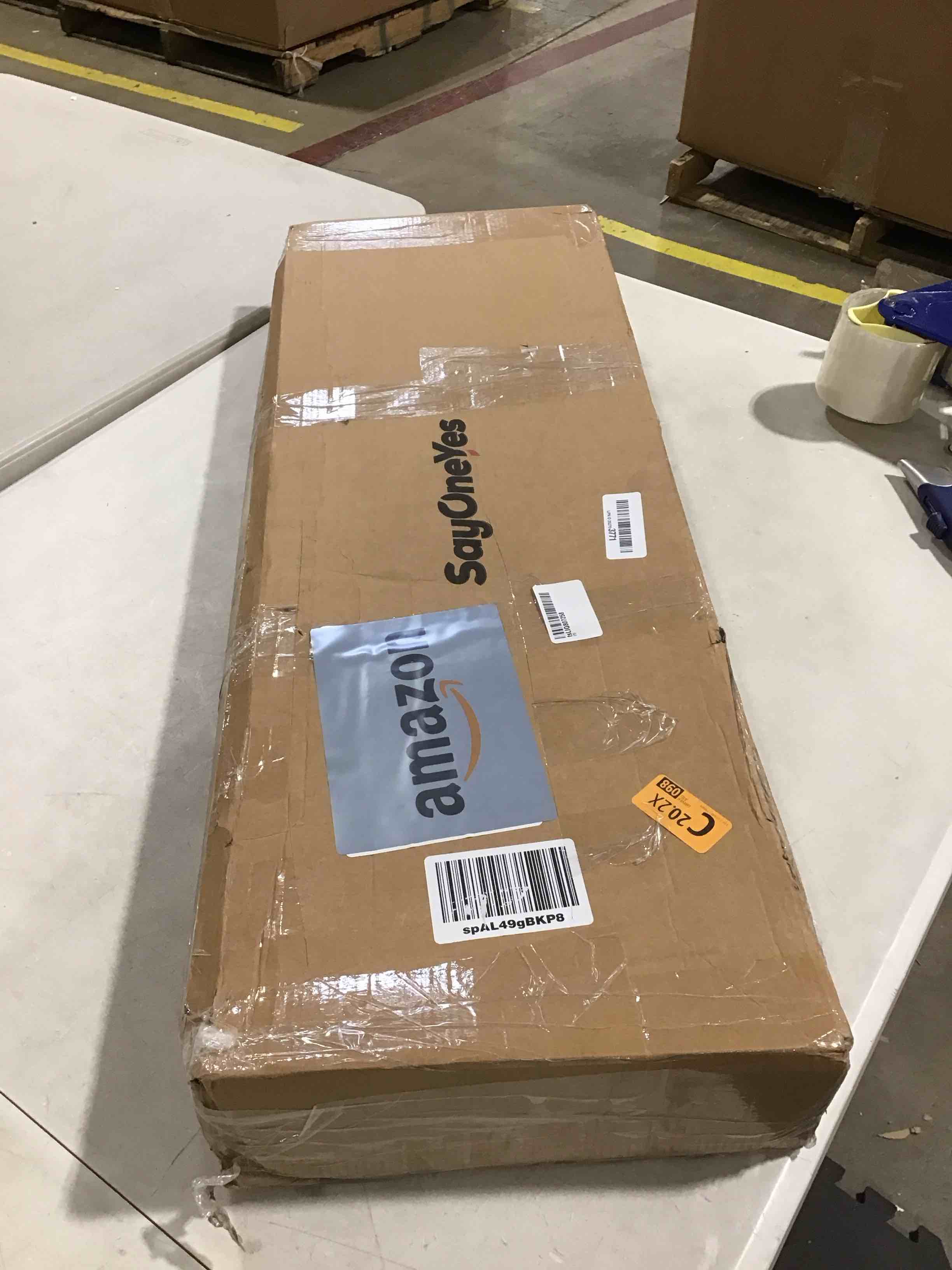 https://s3.amazonaws.com/lotting-images-prod/bidfta/PPE0400795_1732125371559.jpeg