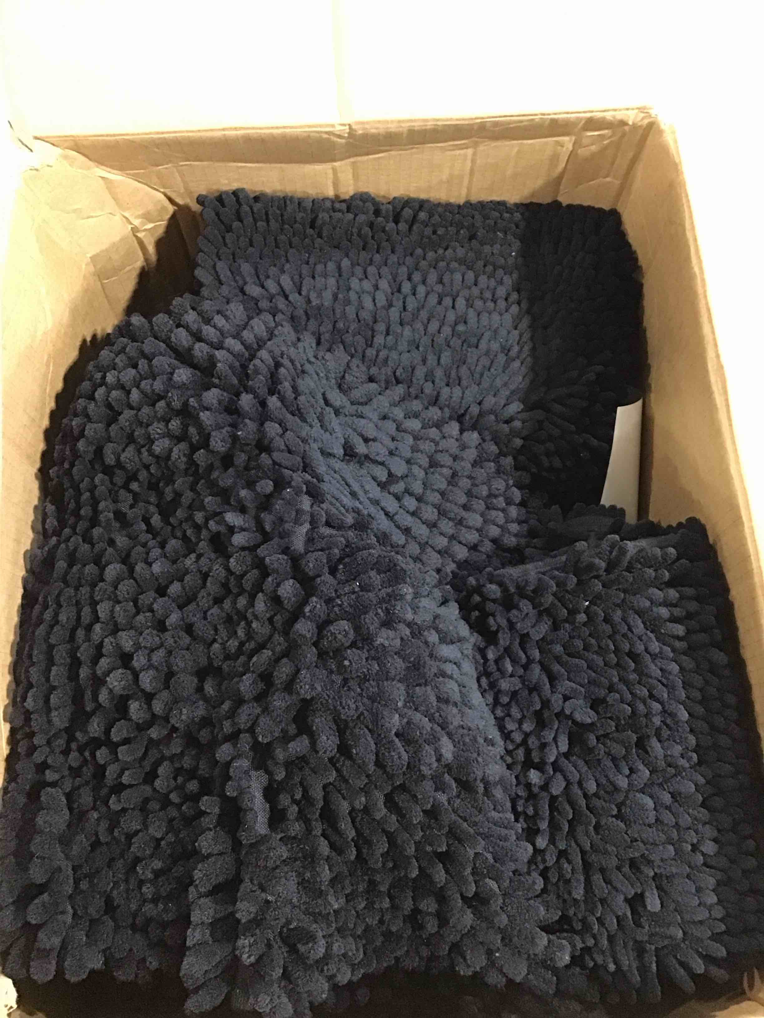 https://s3.amazonaws.com/lotting-images-prod/bidfta/PPE0400806_1732120605656.jpeg