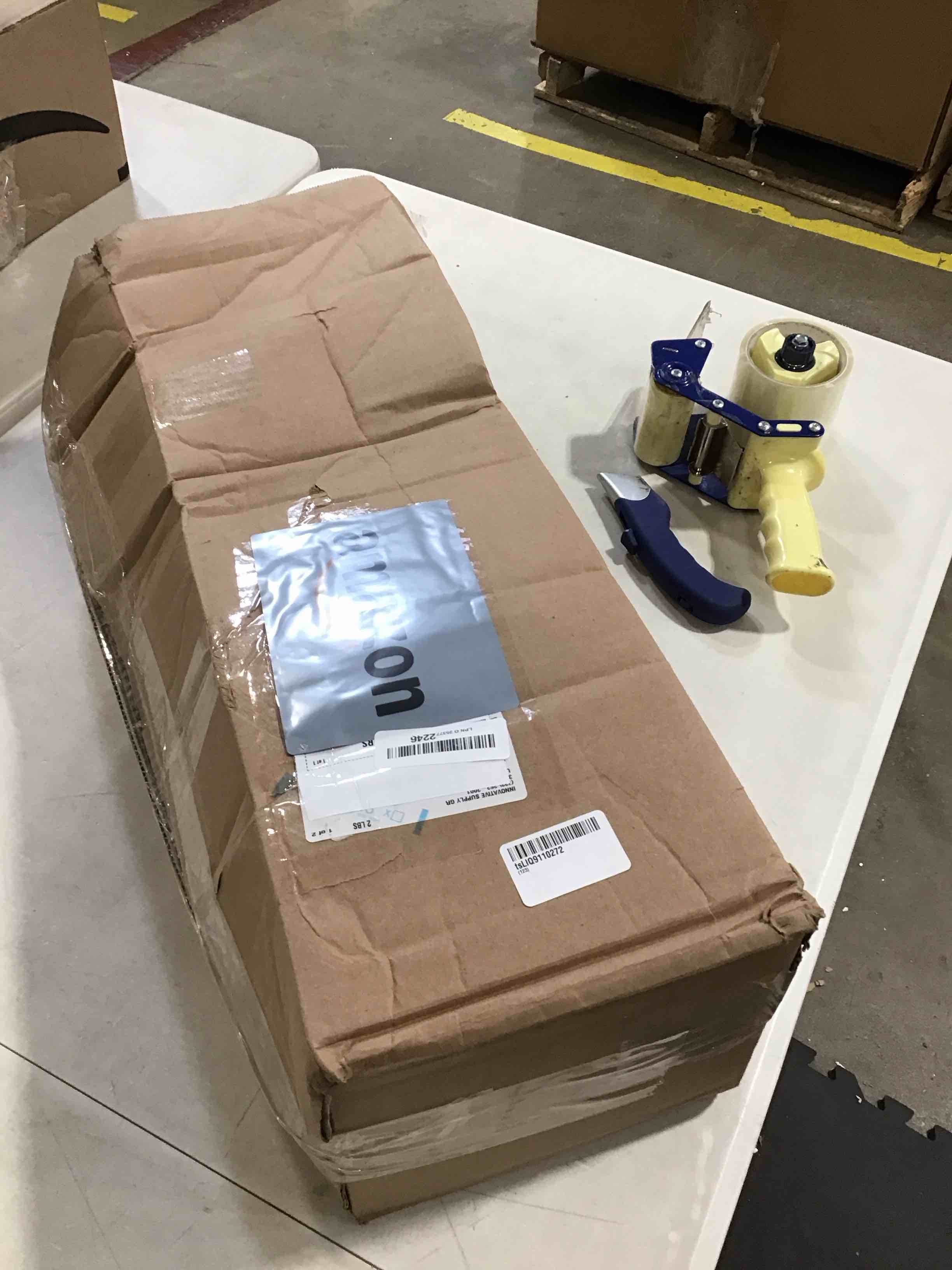 https://s3.amazonaws.com/lotting-images-prod/bidfta/PPE0400809_1732119917384.jpeg
